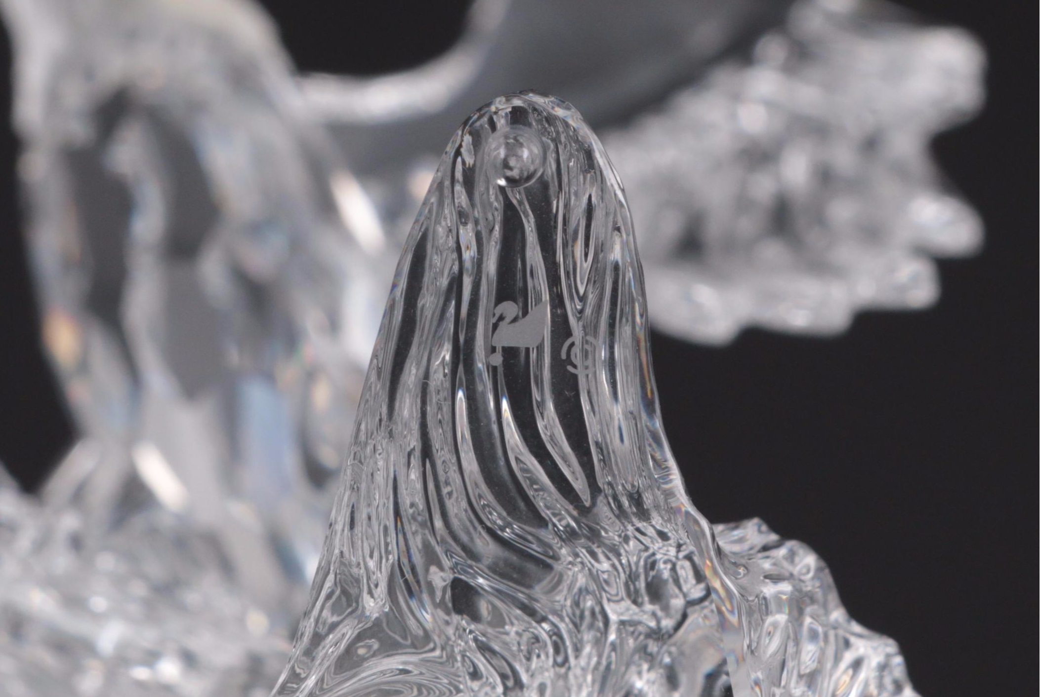 Swarovski Crystal "Bald Eagle" Feathered Beauties Figurine