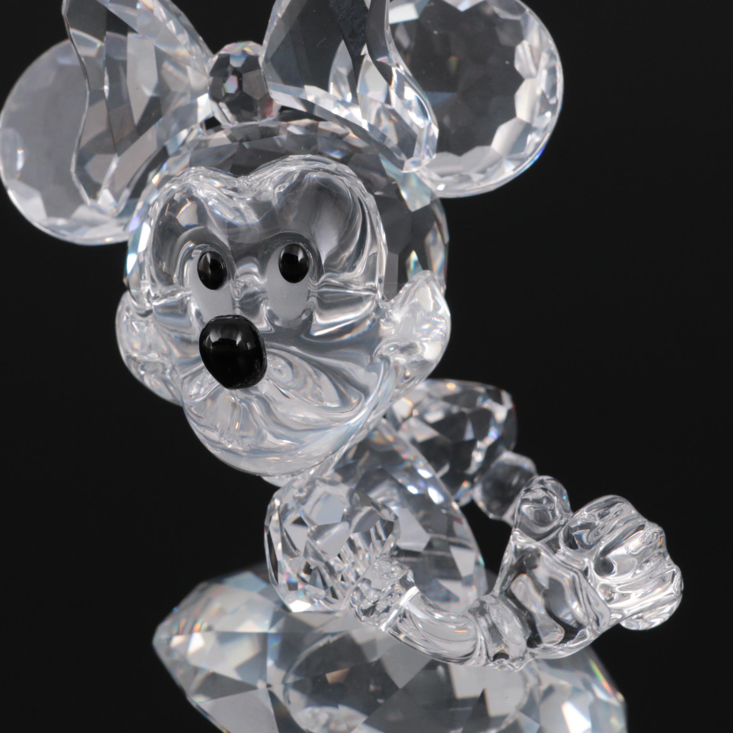 Swarovski Crystal Disney Showcase Collection "Minnie Mouse" Figurine