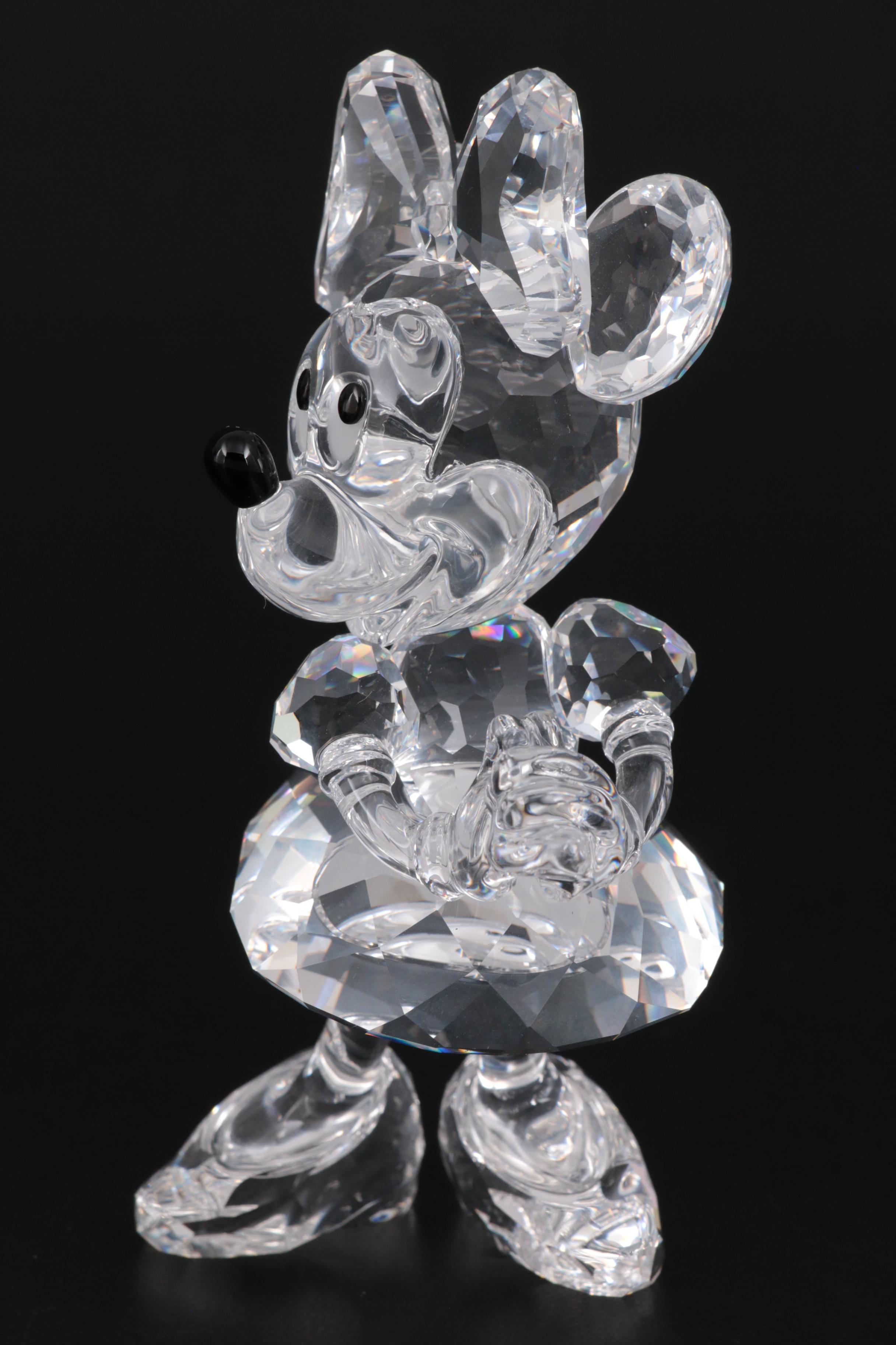 Swarovski Crystal Disney Showcase Collection "Minnie Mouse" Figurine