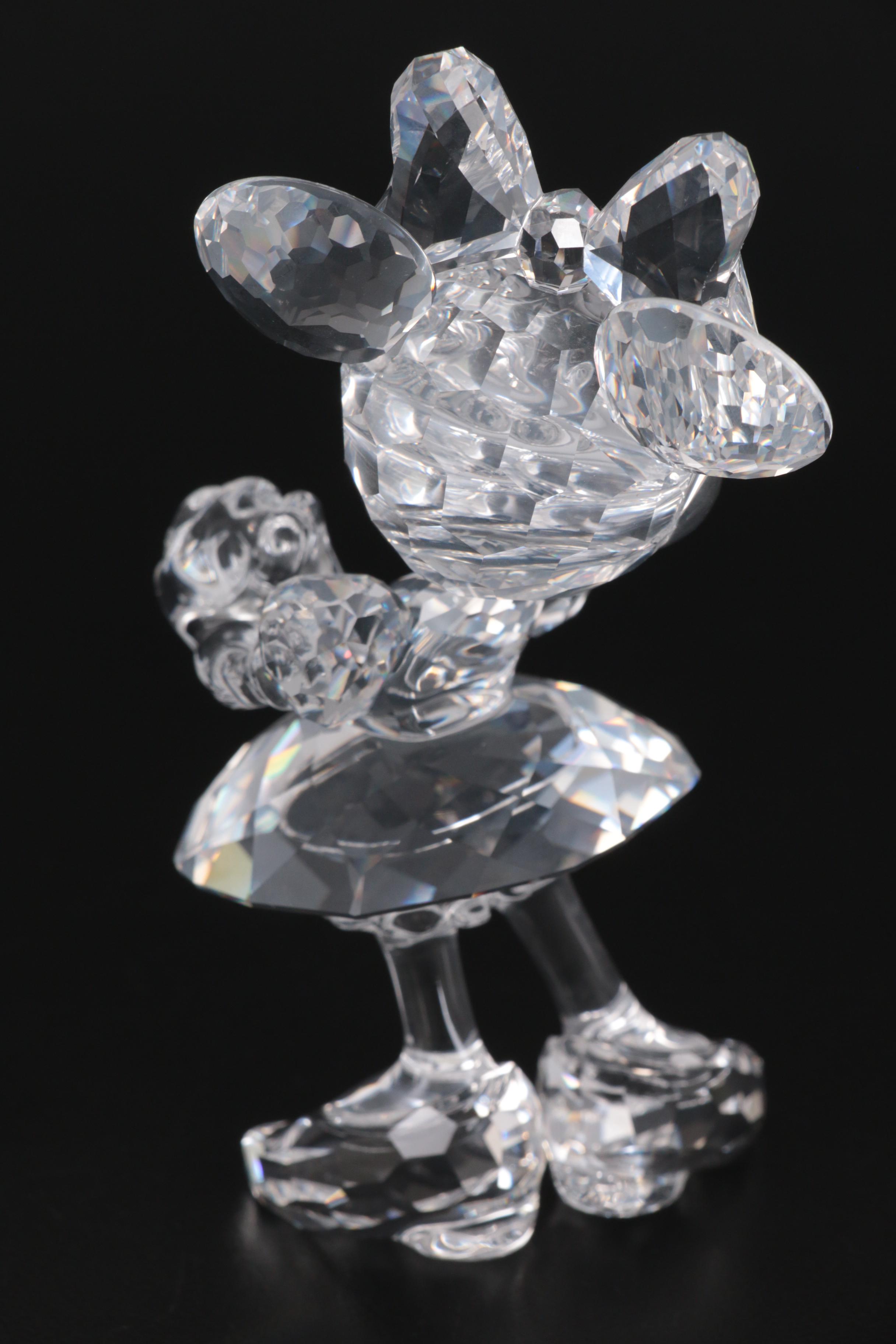 Swarovski Crystal Disney Showcase Collection "Minnie Mouse" Figurine