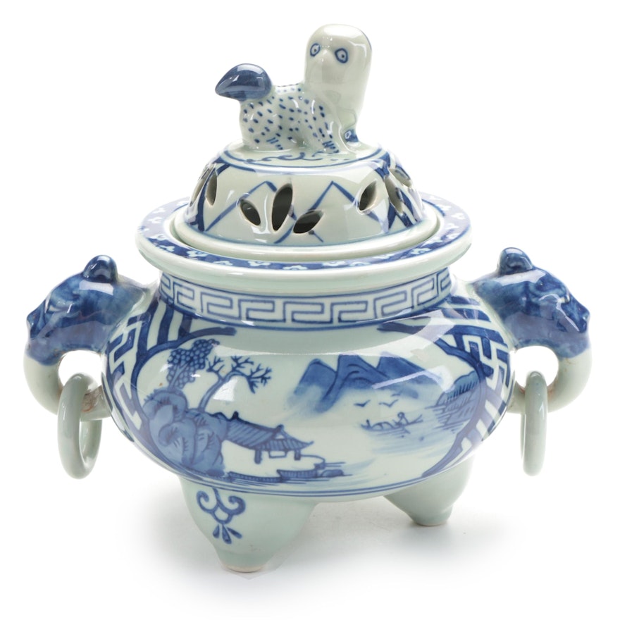 Chinese Blue and White Porcelain Censer with Guardian Lion Finial, Late 20th C.