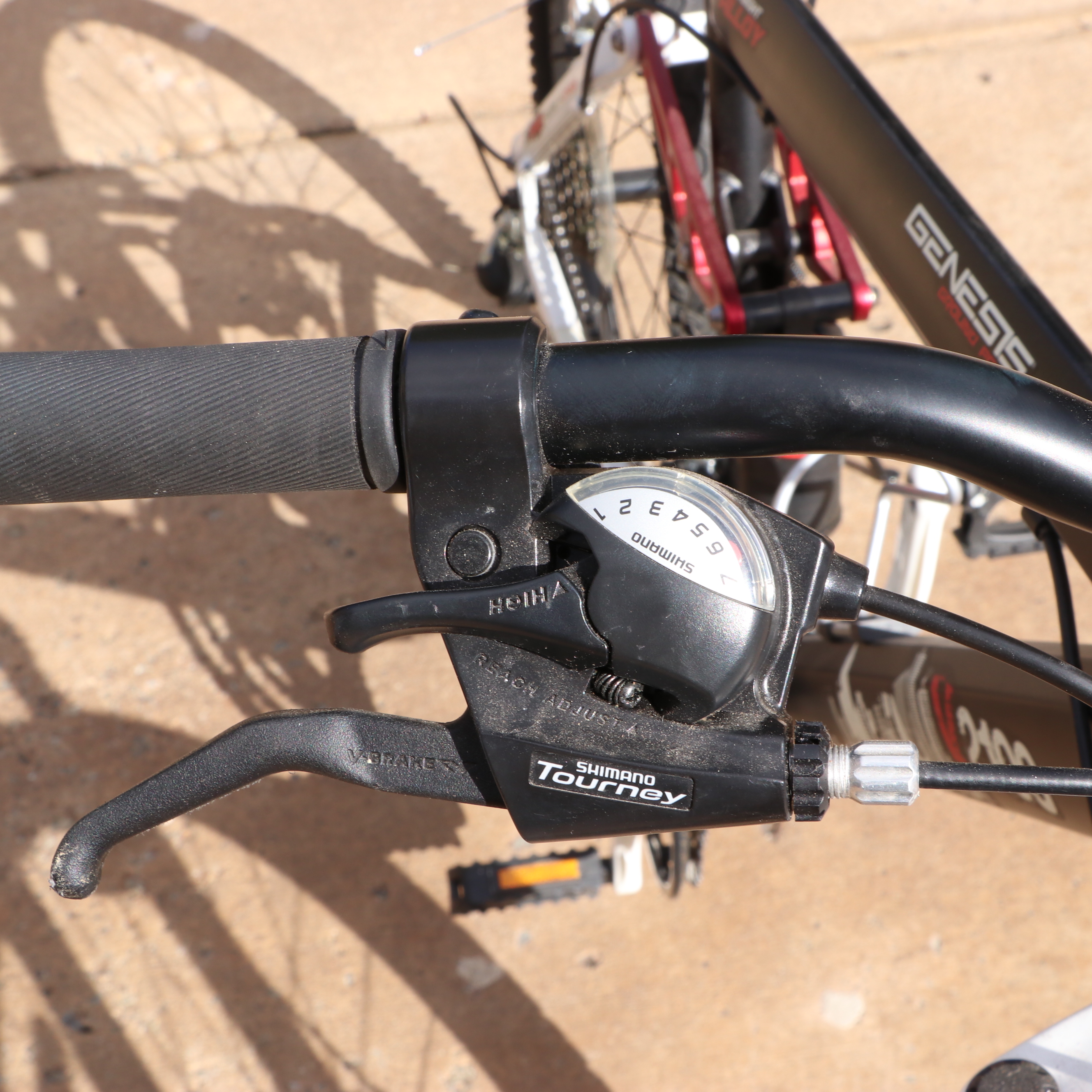 Genesis V2100 Men's Black Dual Suspension Mountain Bike