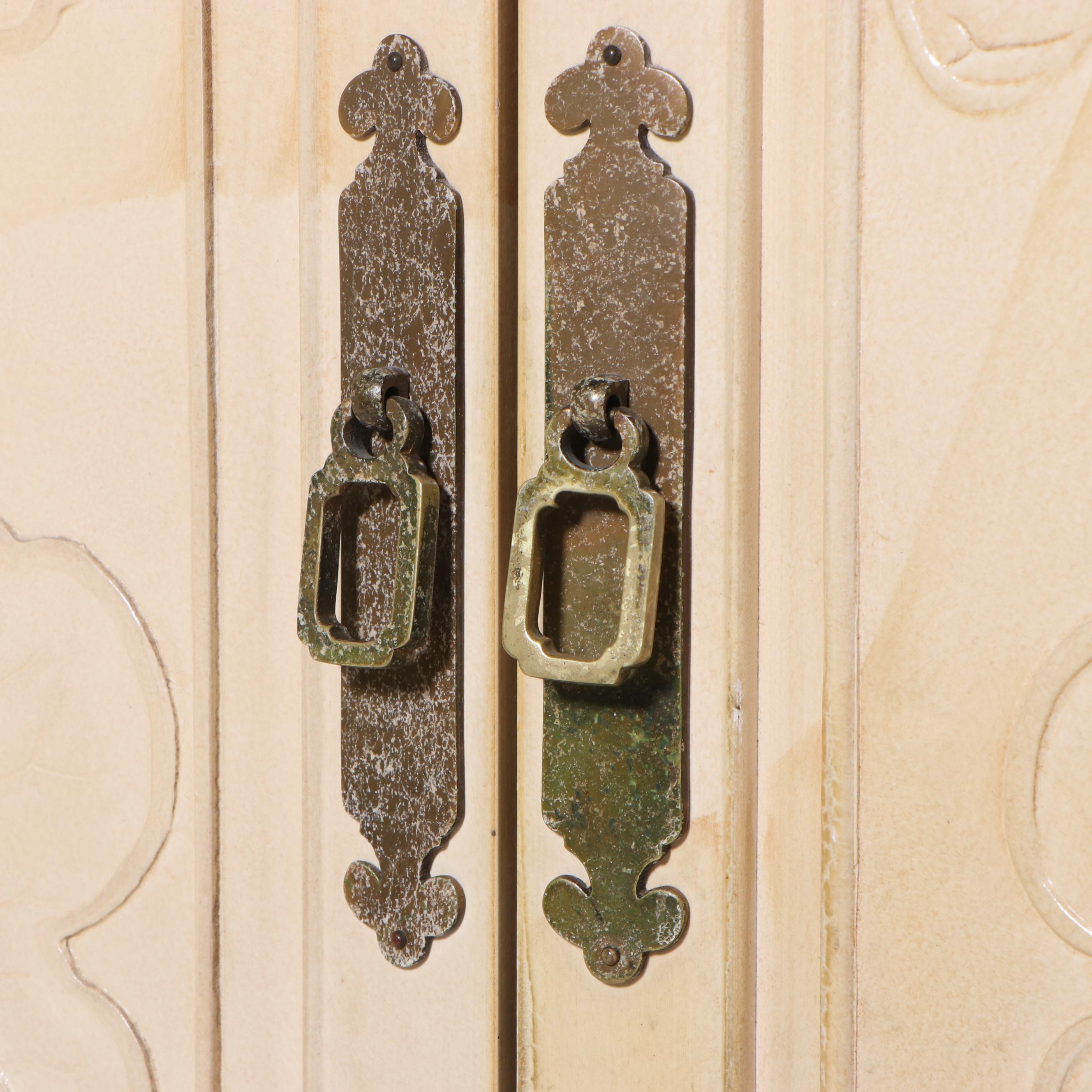 Henredon "Folio 16" Chinese Style Faux Goatskin Lacquered Armoire, 1980s