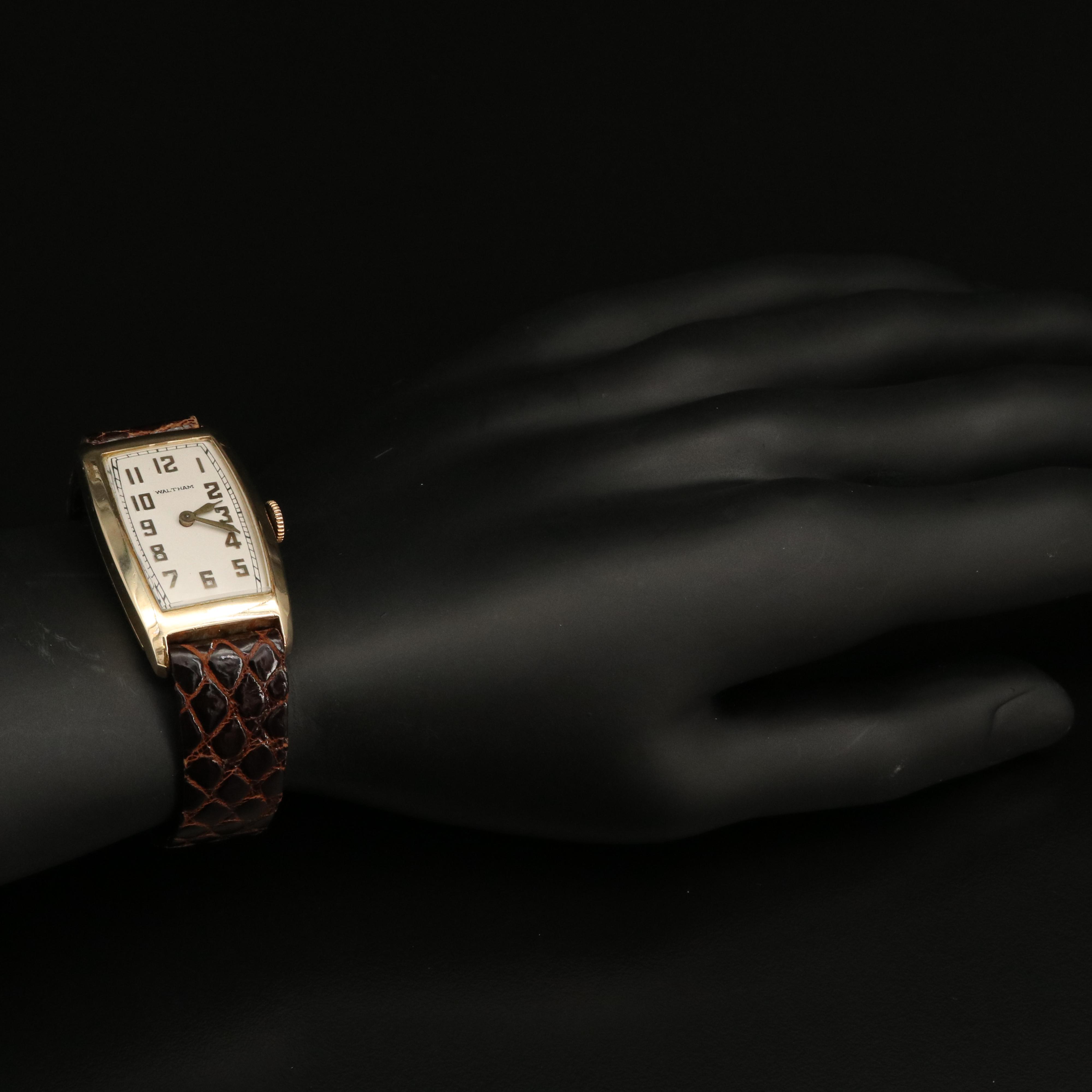 1934 Waltham 14K Yellow Gold Stem Wind Watch