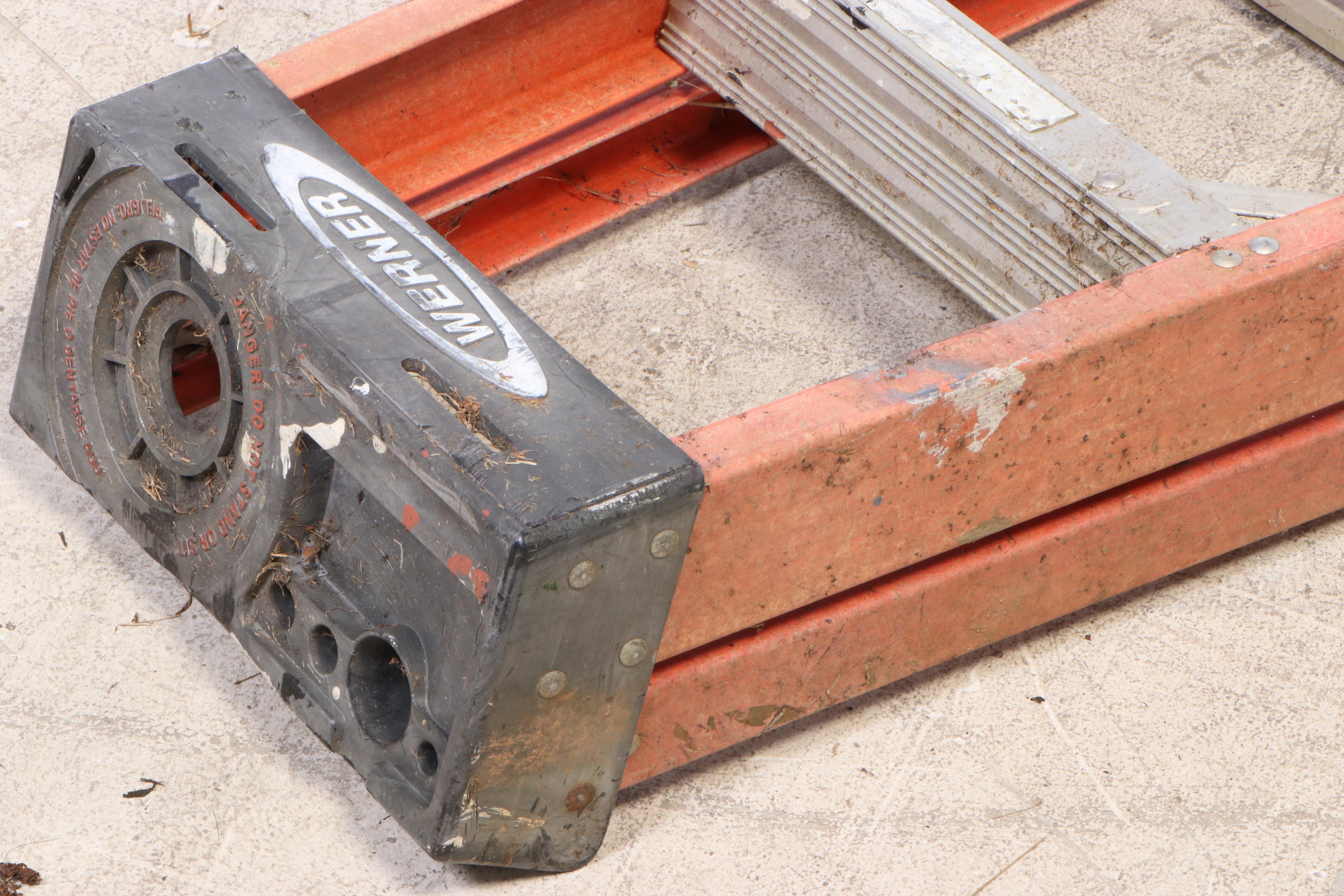 Werner 12' Aluminum Step Ladder