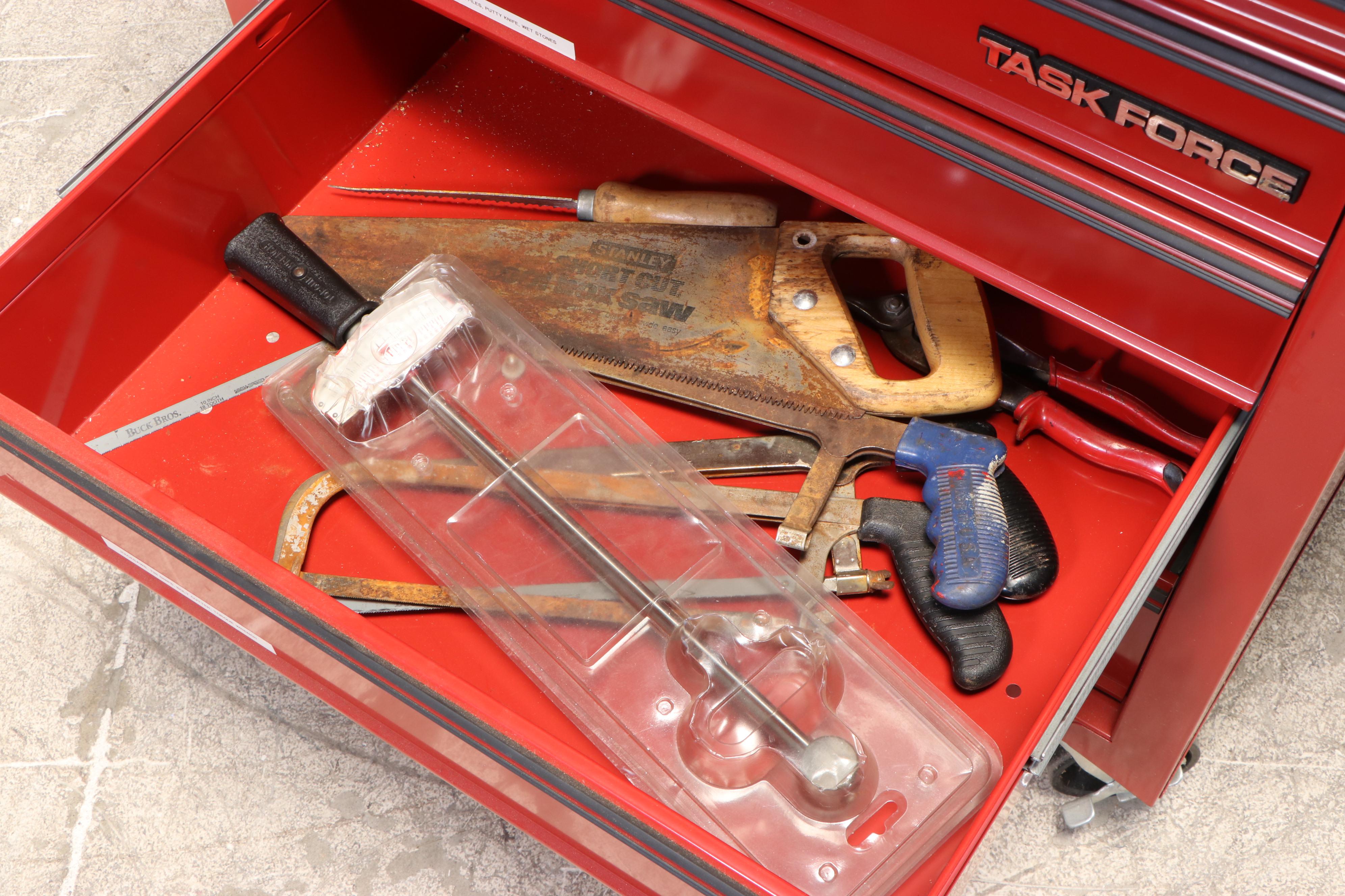 Task Force Tool Storage Cart with Tool Assortment and Skil Sawhorses