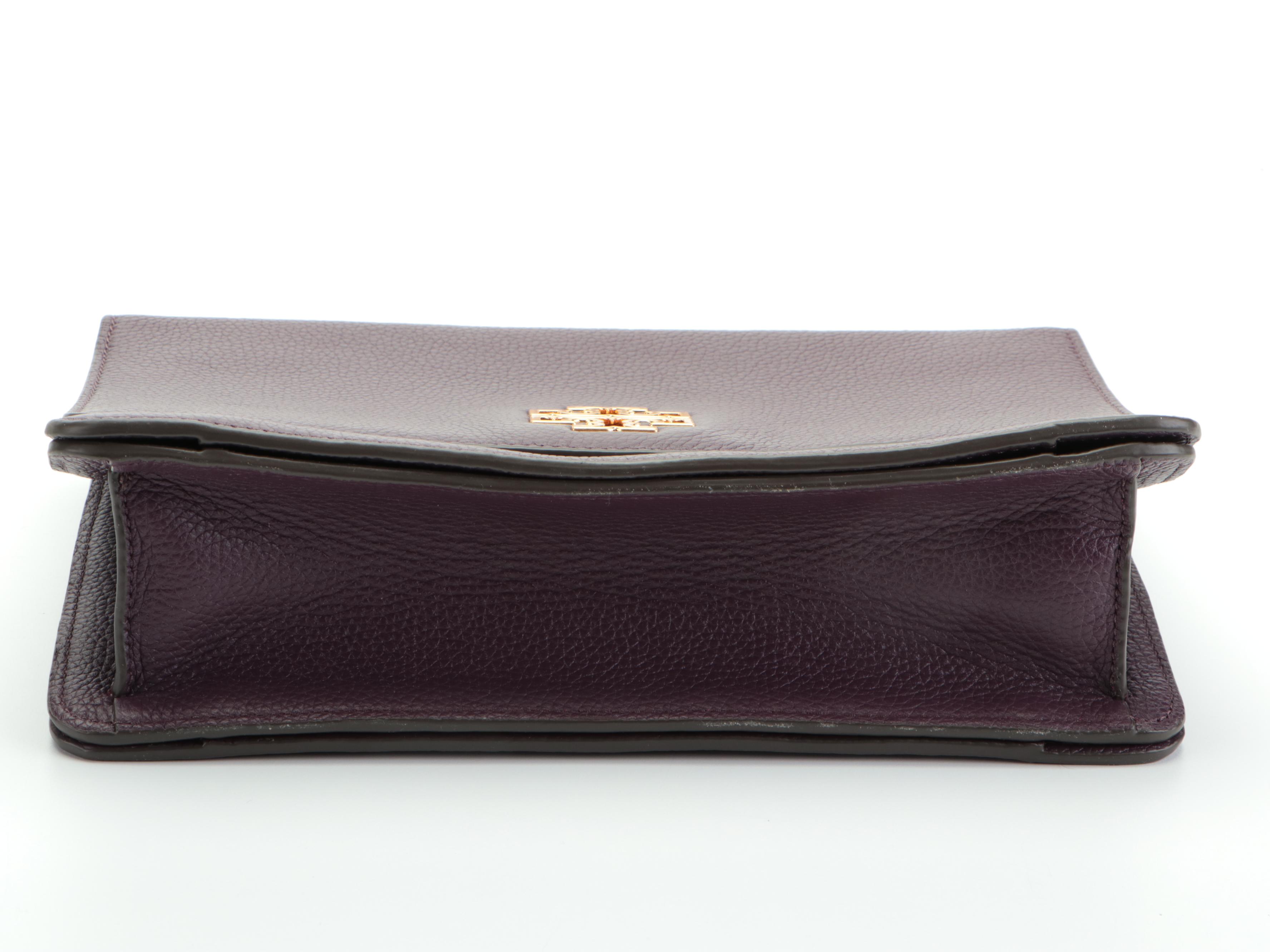 Tory Burch Shoulder Bags in Aubergine and Black Leather Interwoven Chain Straps