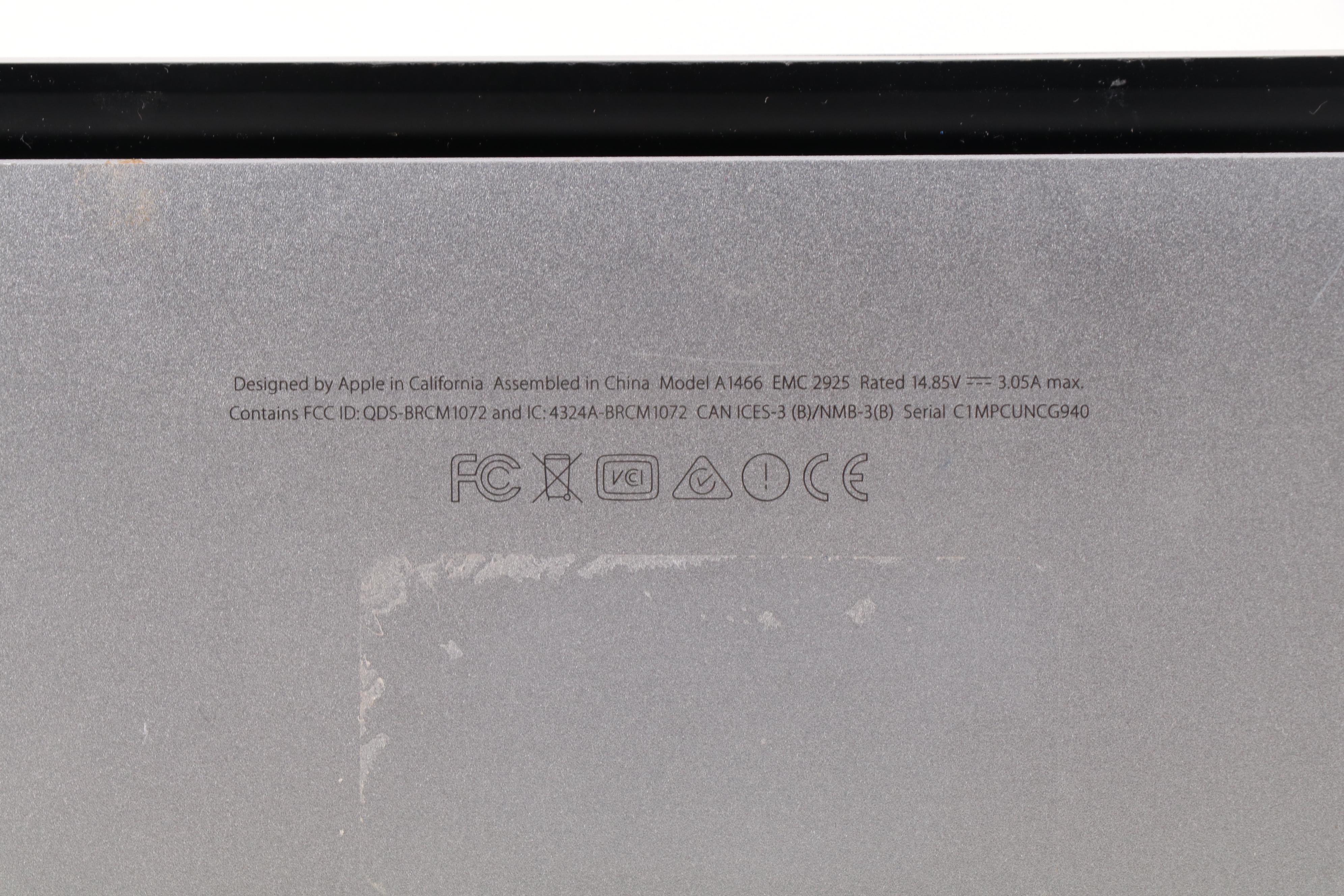 Apple 13" MacBook Air Core i5 1.6 GHz Laptop Computer, Early 2015