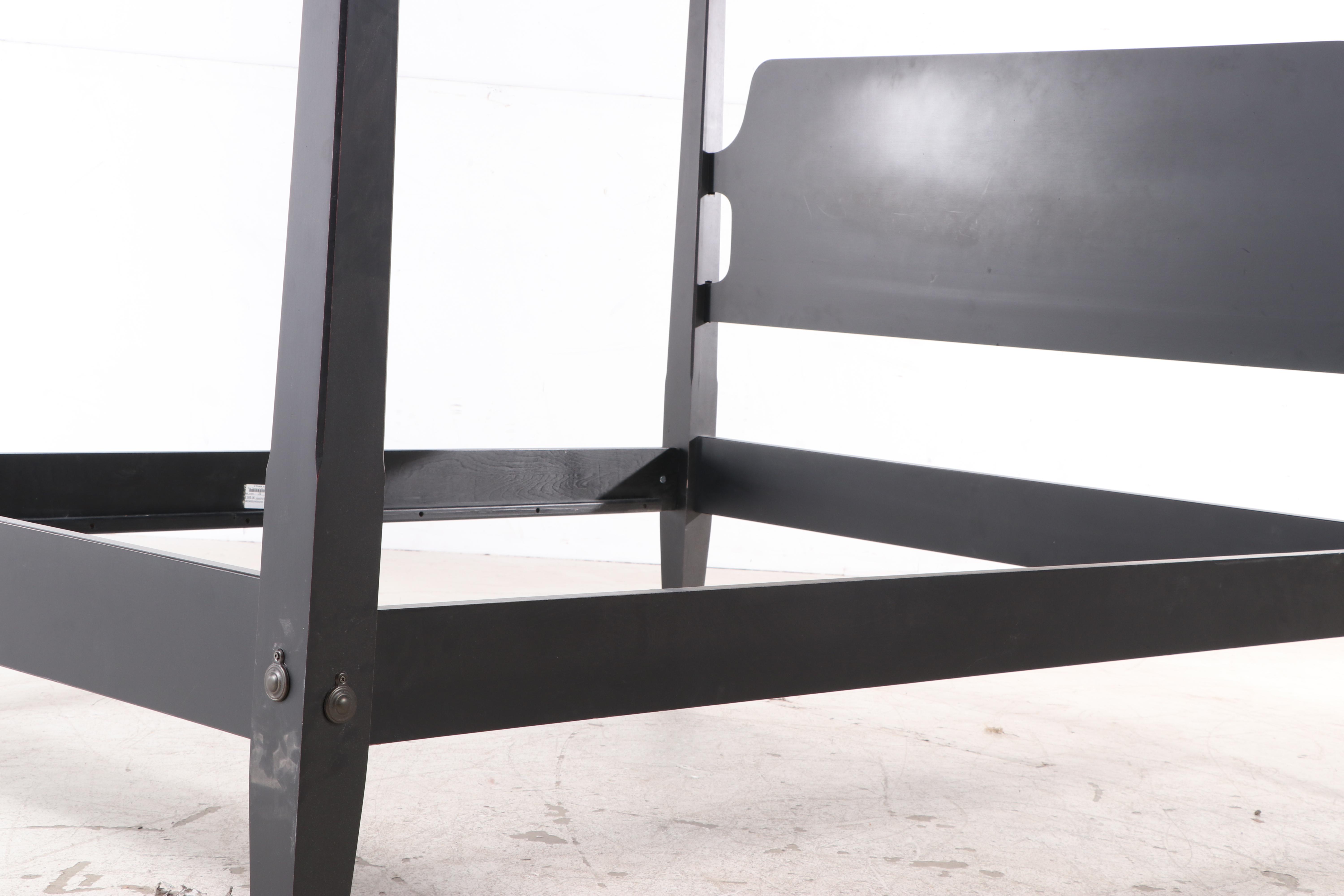 Ethan Allen Ebonized Wood 4-Poster Queen Sized Bed Frame