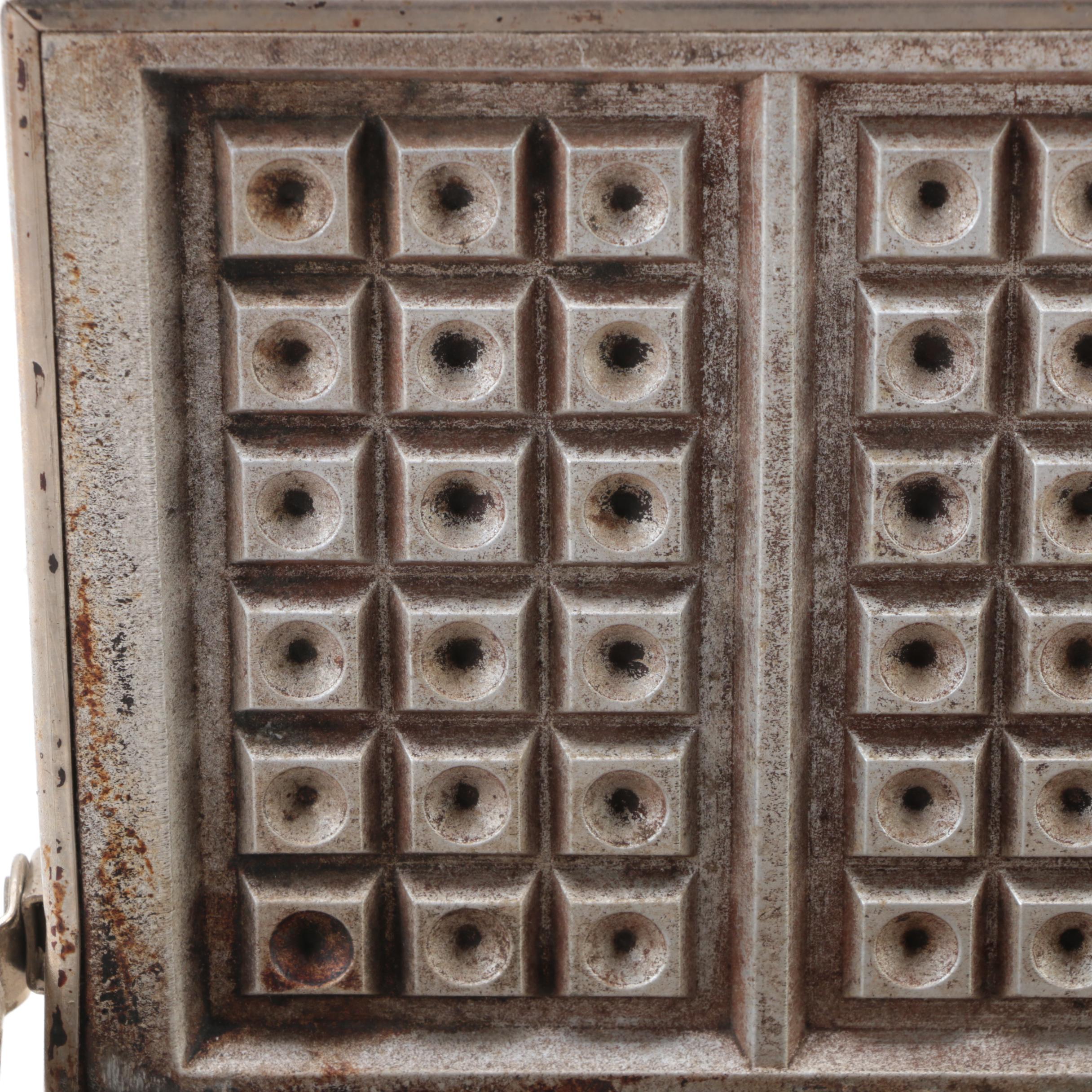 Westinghouse Electric Waffle Iron