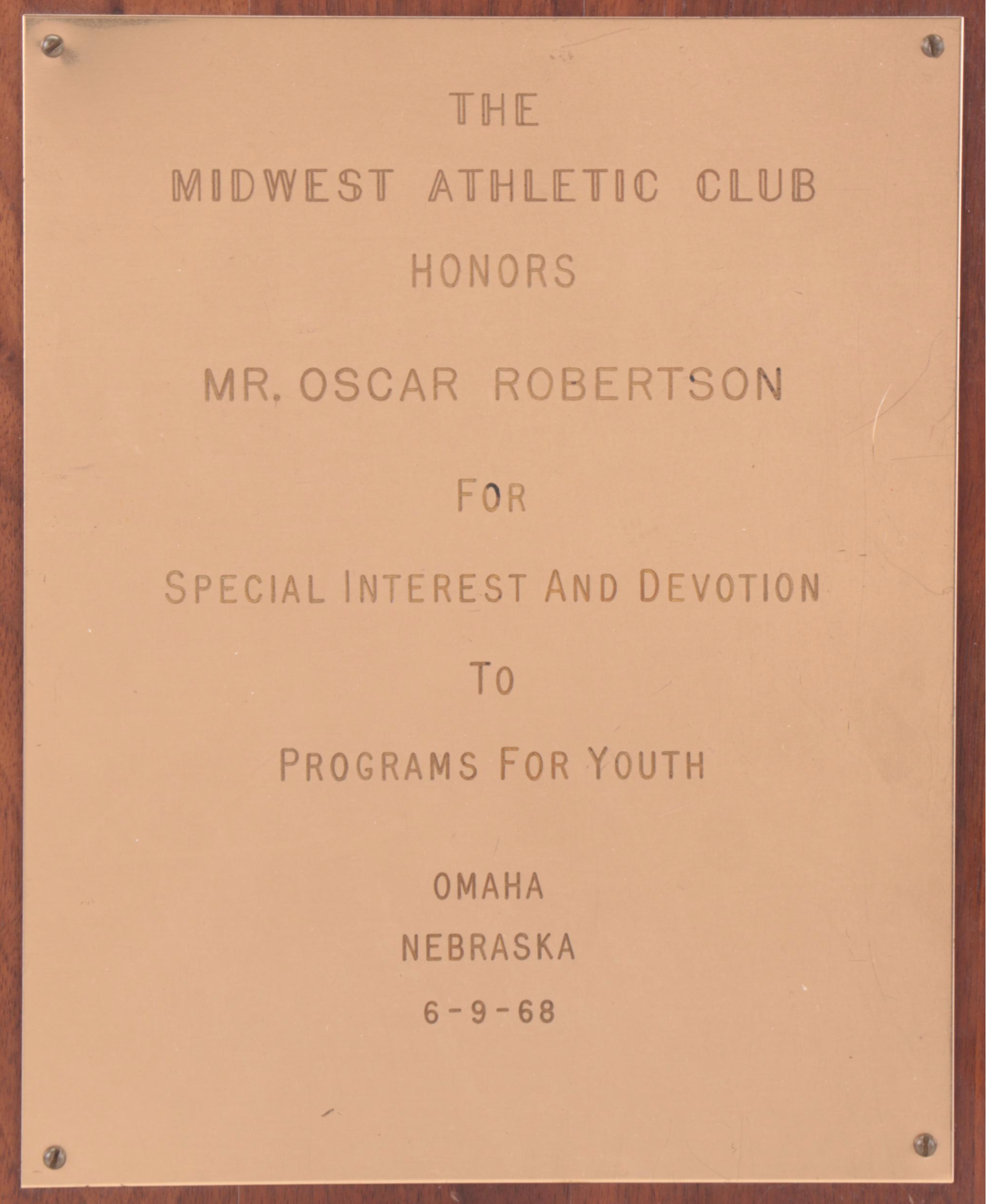 1968 "The Midwest Athletic Club" Trophy Plaque Presented to Oscar Robertson