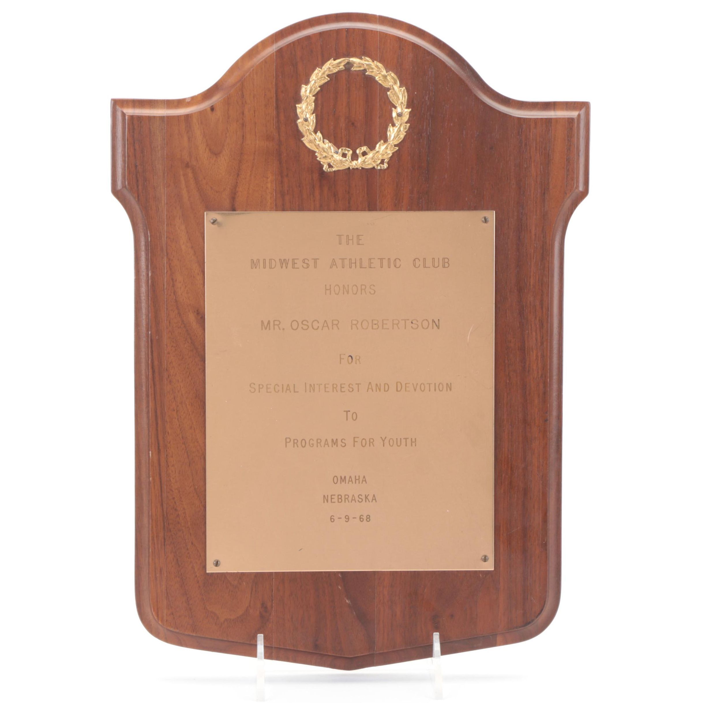 1968 "The Midwest Athletic Club" Trophy Plaque Presented to Oscar Robertson