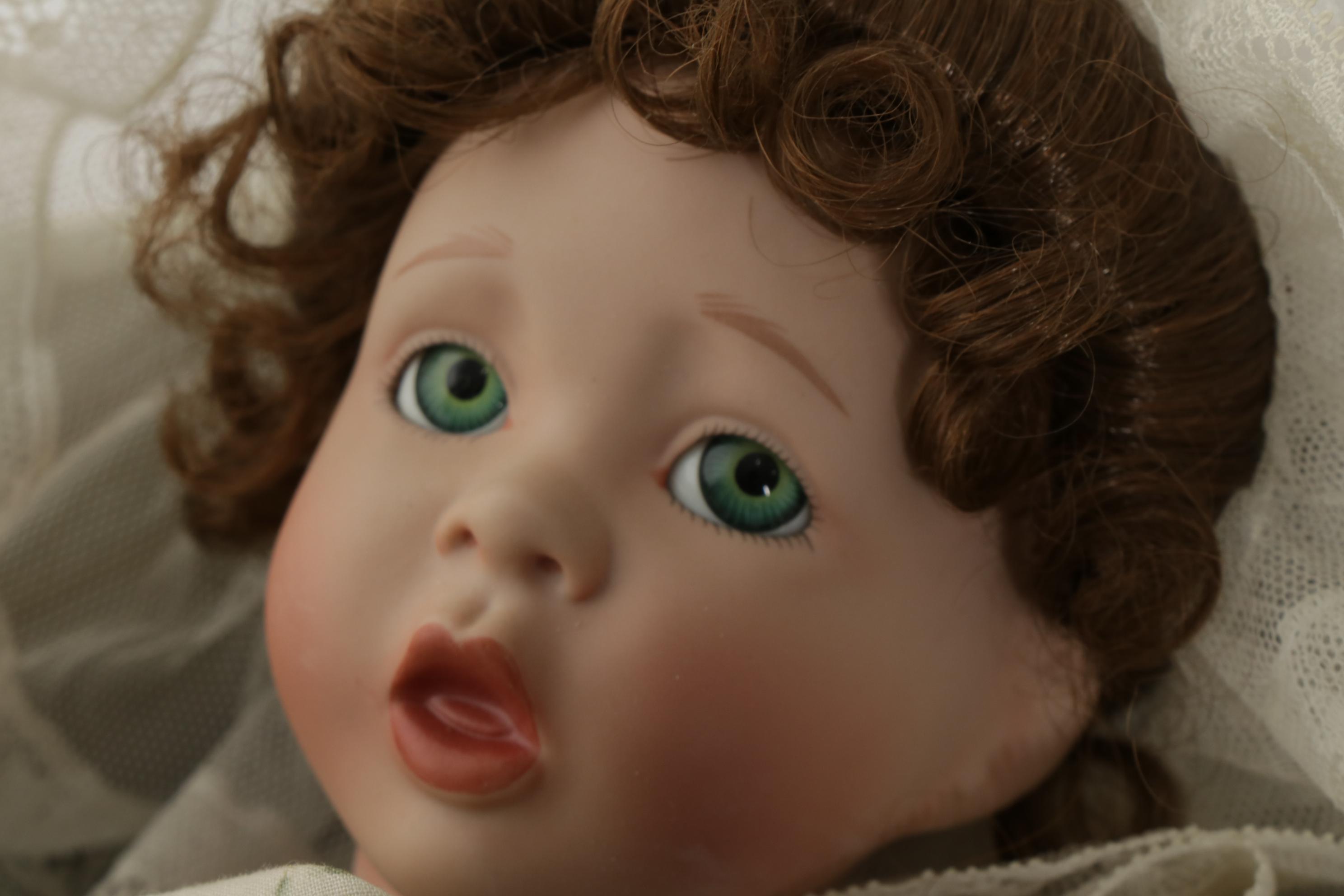 Danbury Mint Dolls Feat. "Cinderella", "The Princess Diana Bride Doll" and More