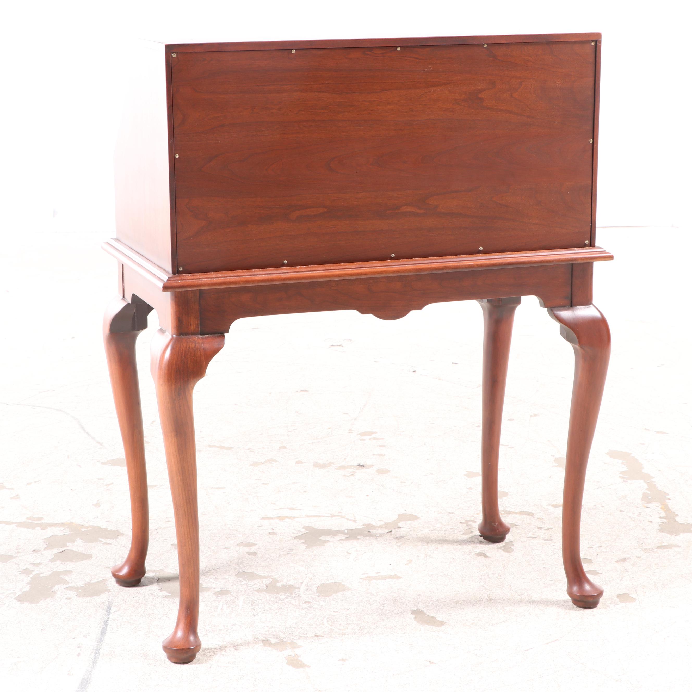 Henkel-Harris "Lady Astor" Queen Anne Style Cherrywood Slant-Front Desk