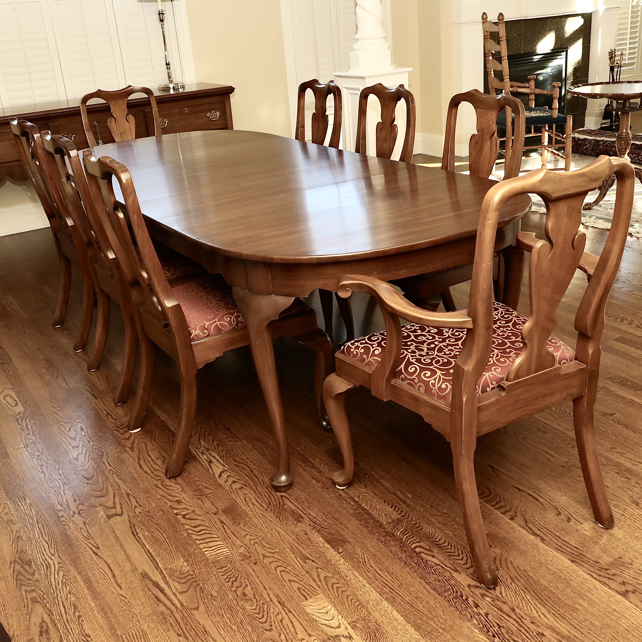 Henkel-Harris "Virginia Galleries" Queen Anne Style Black Walnut Dining Set