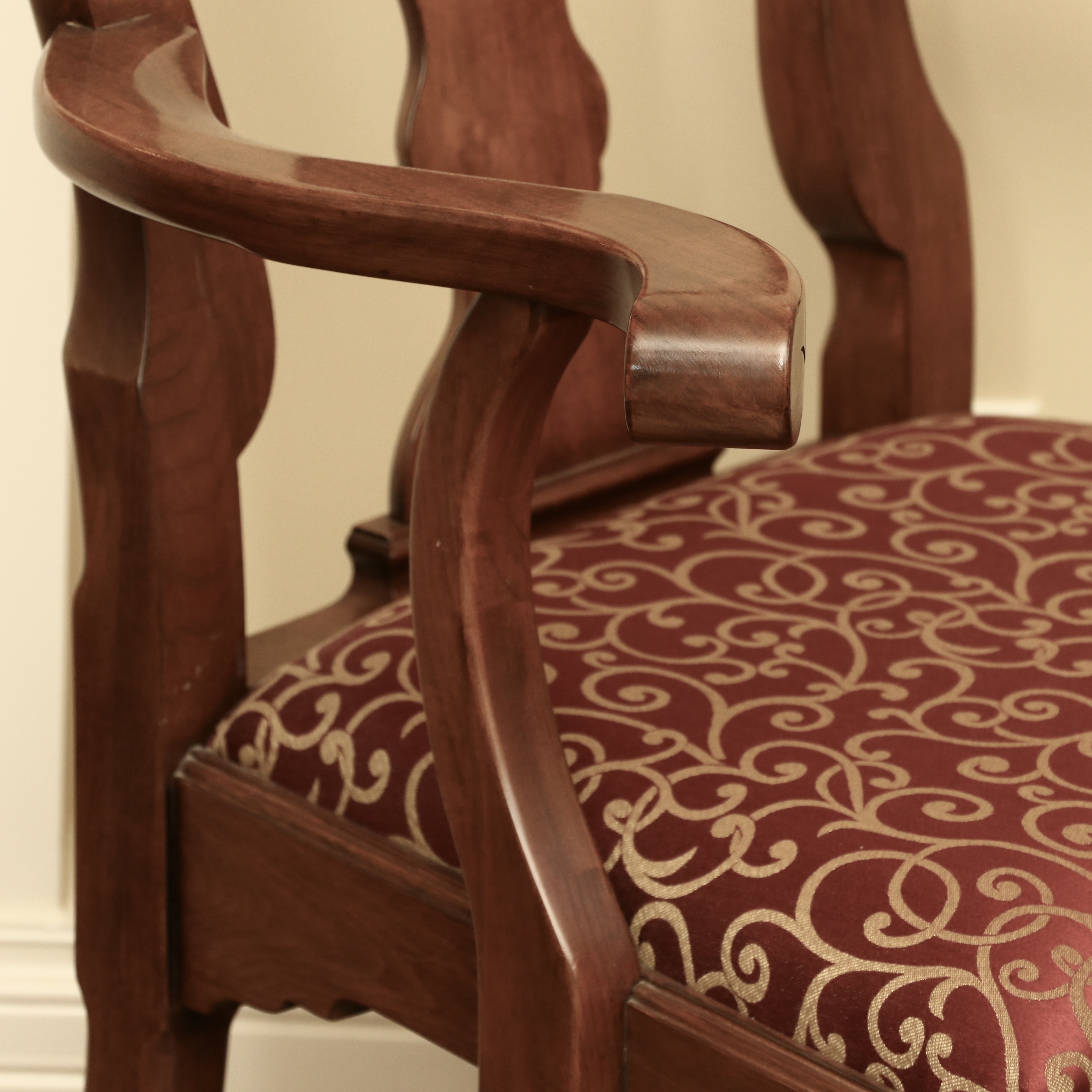 Henkel-Harris "Virginia Galleries" Queen Anne Style Black Walnut Dining Set