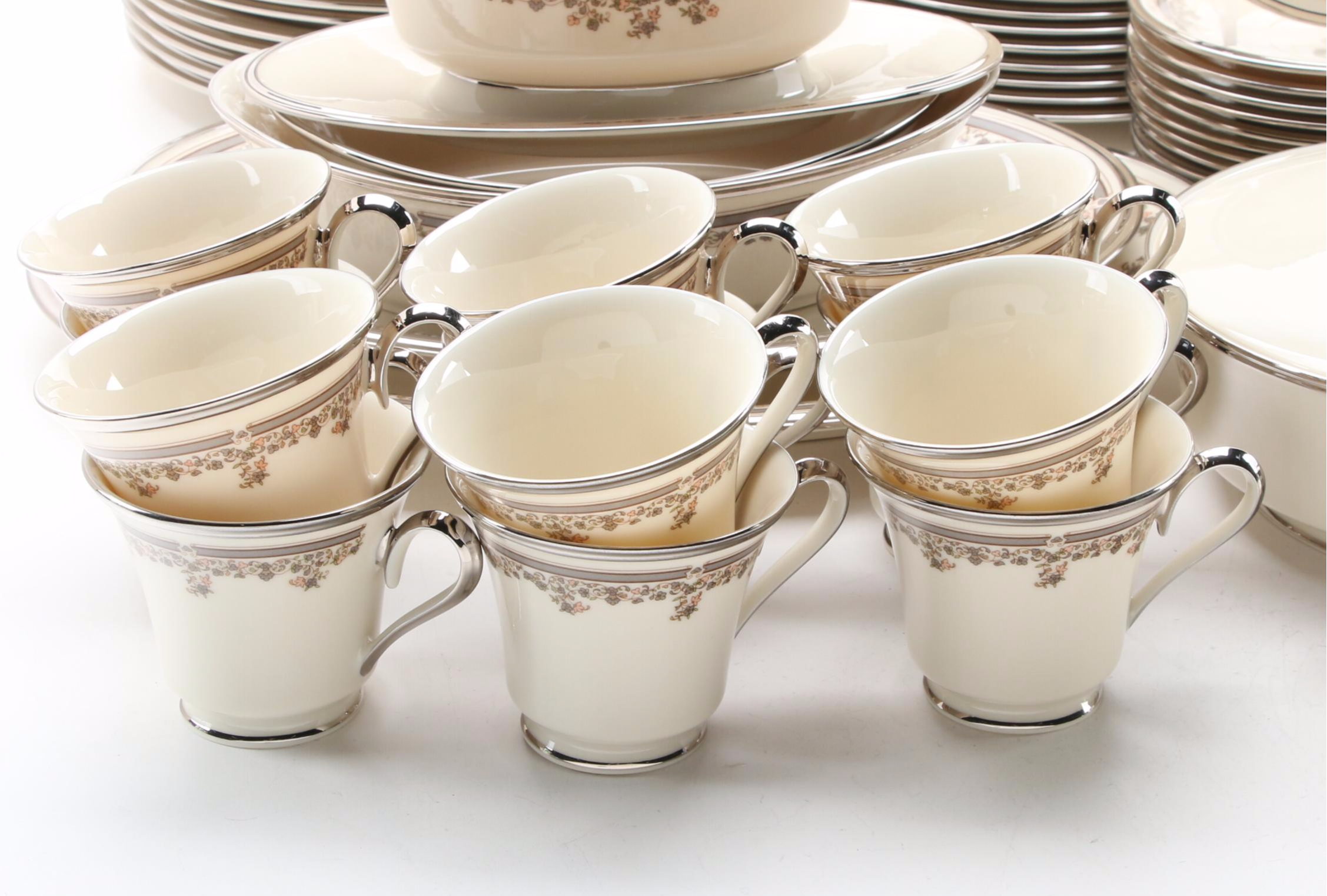 Lenox "Lace Point" Bone China Dinnerware and Serveware, 1978–1992