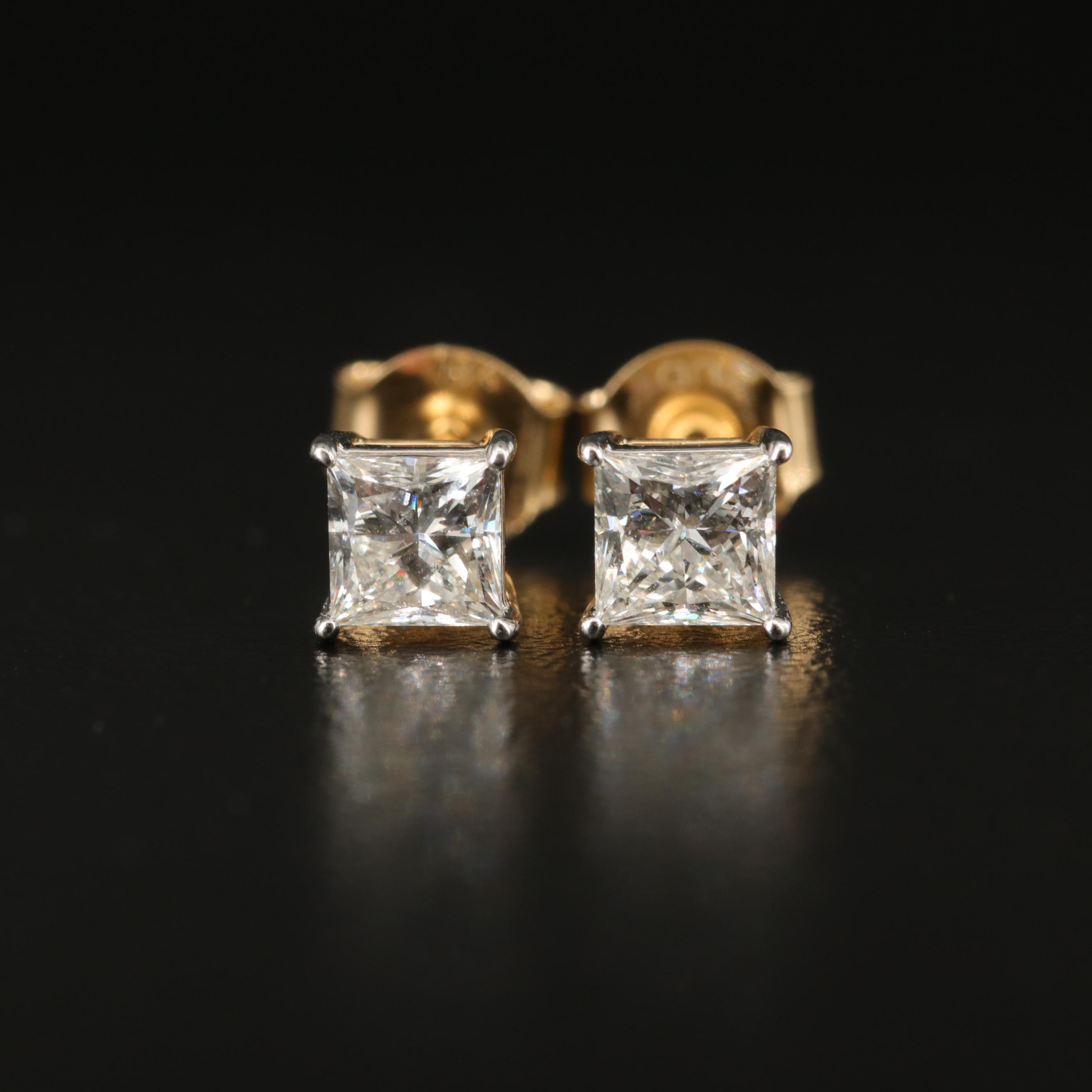 18K 0.82 CTW Diamond Stud Earrings