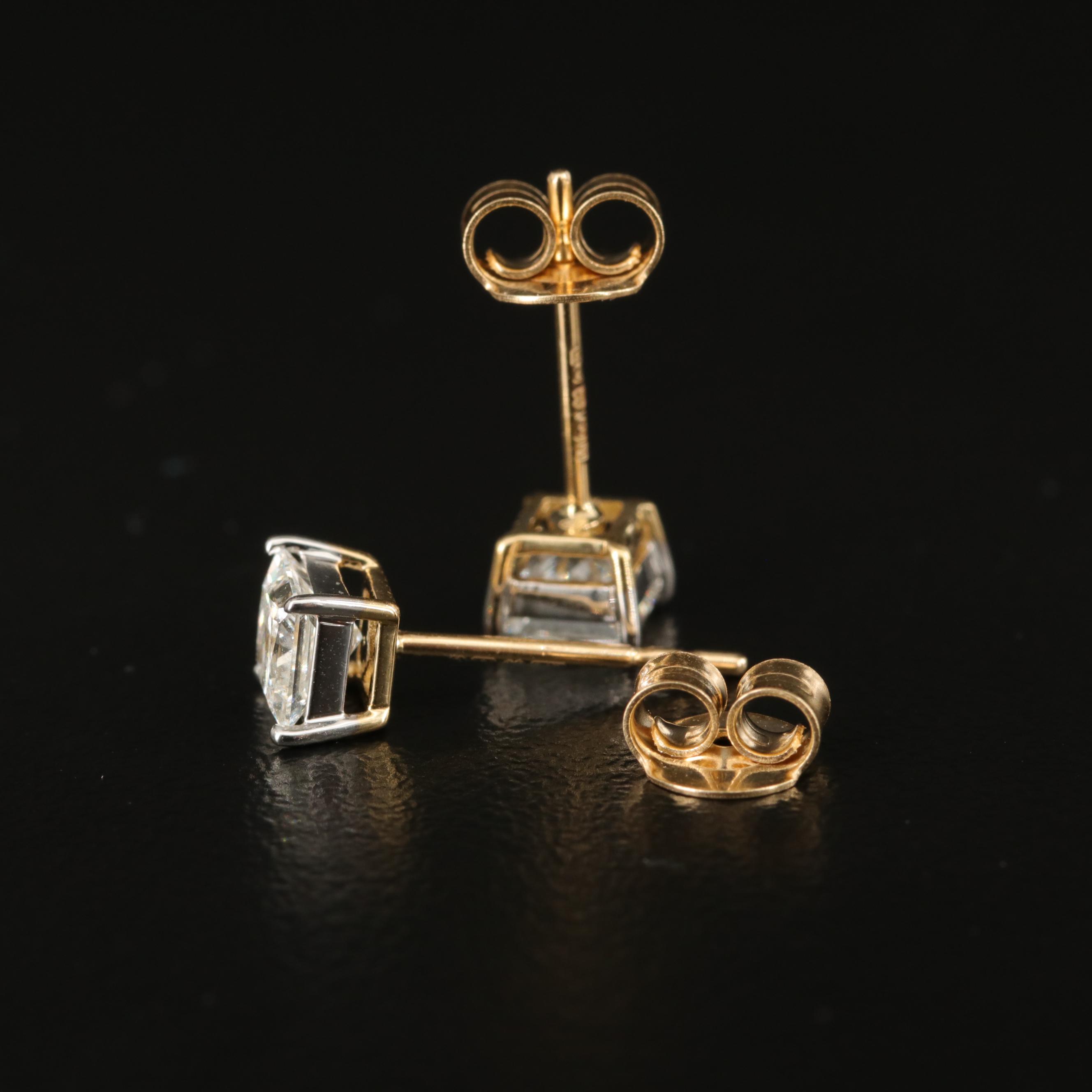 18K 0.82 CTW Diamond Stud Earrings