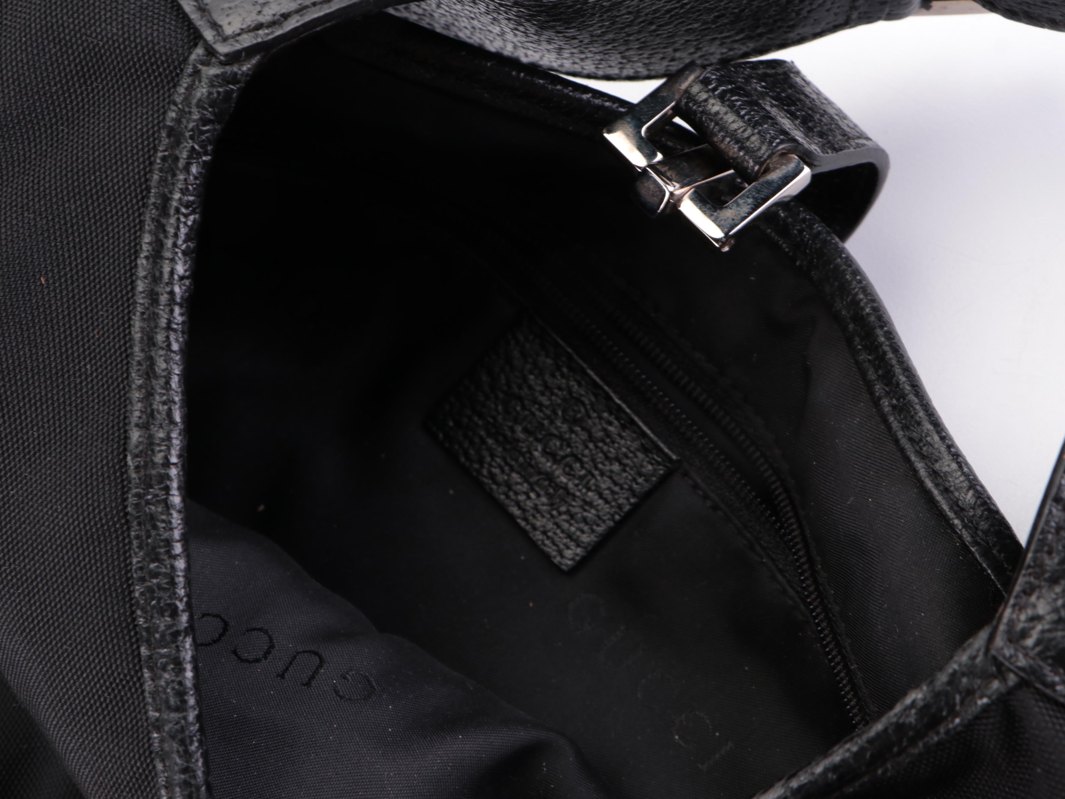 Gucci Jackie Hobo Shoulder Bag in Black Nylon Canvas and Leather