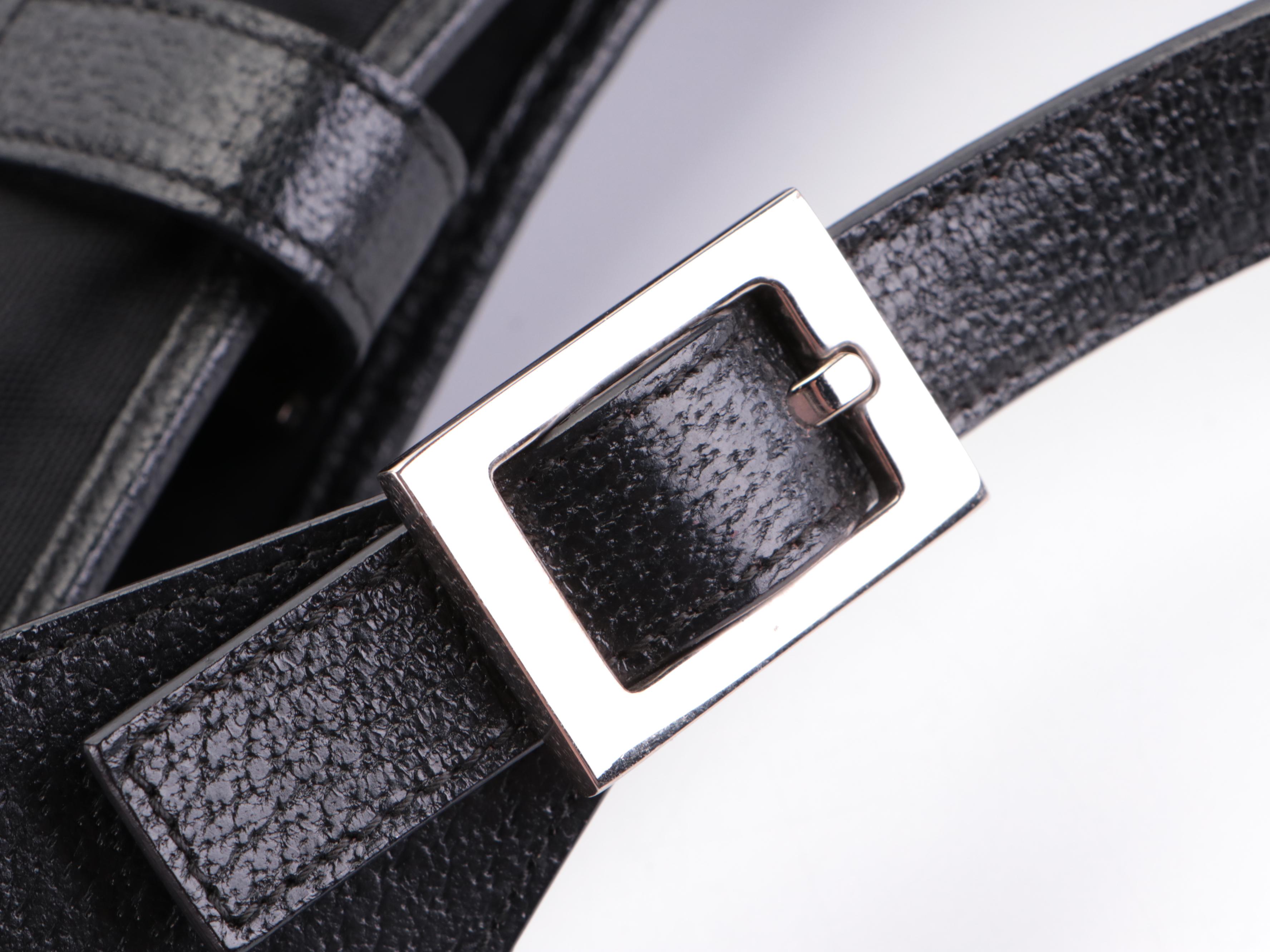 Gucci Jackie Hobo Shoulder Bag in Black Nylon Canvas and Leather