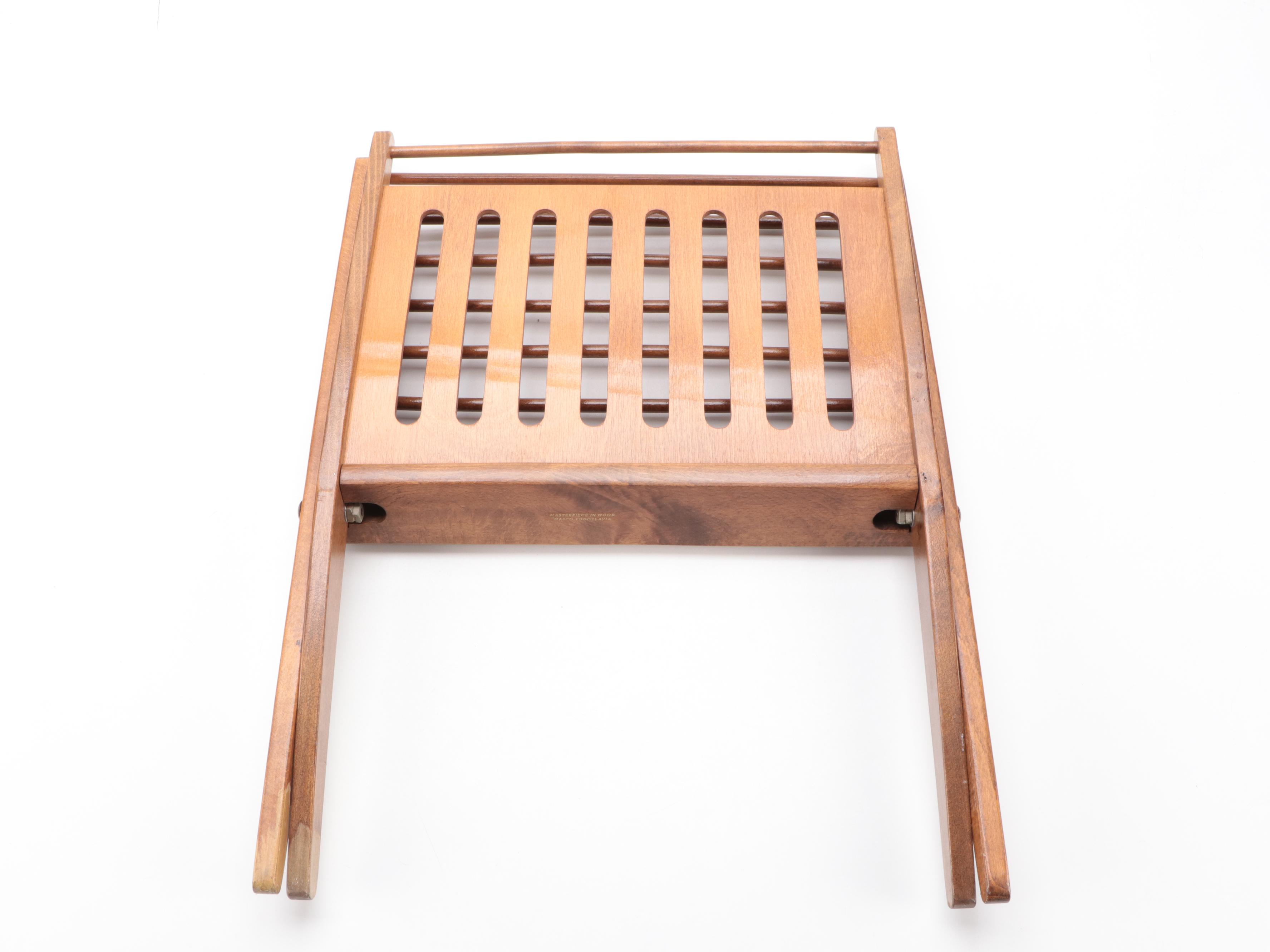 Nasco Yugoslavia Maple Magazine Rack, Mid-20th Century