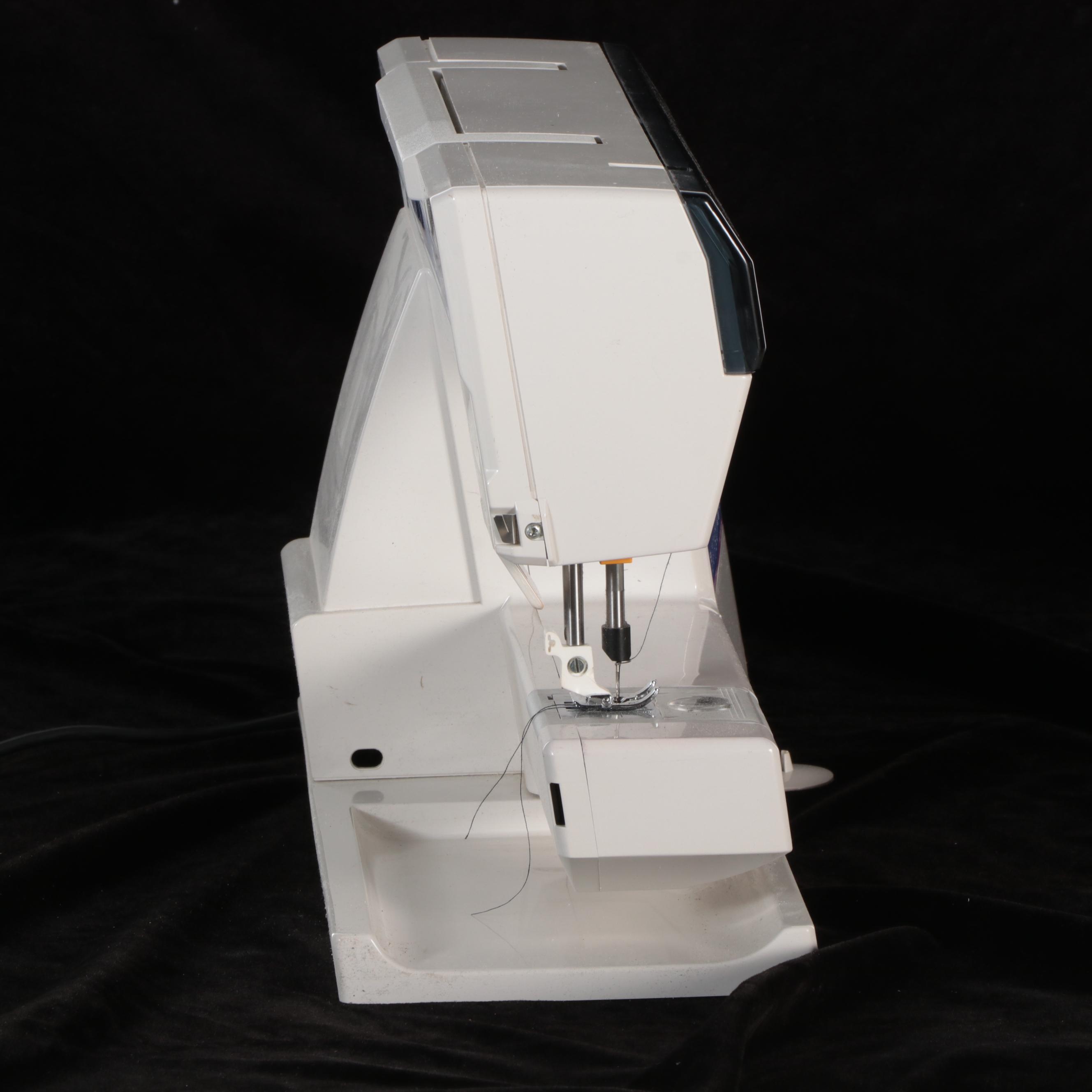 Husqvarna Viking Model 500 Computer Sewing Machine