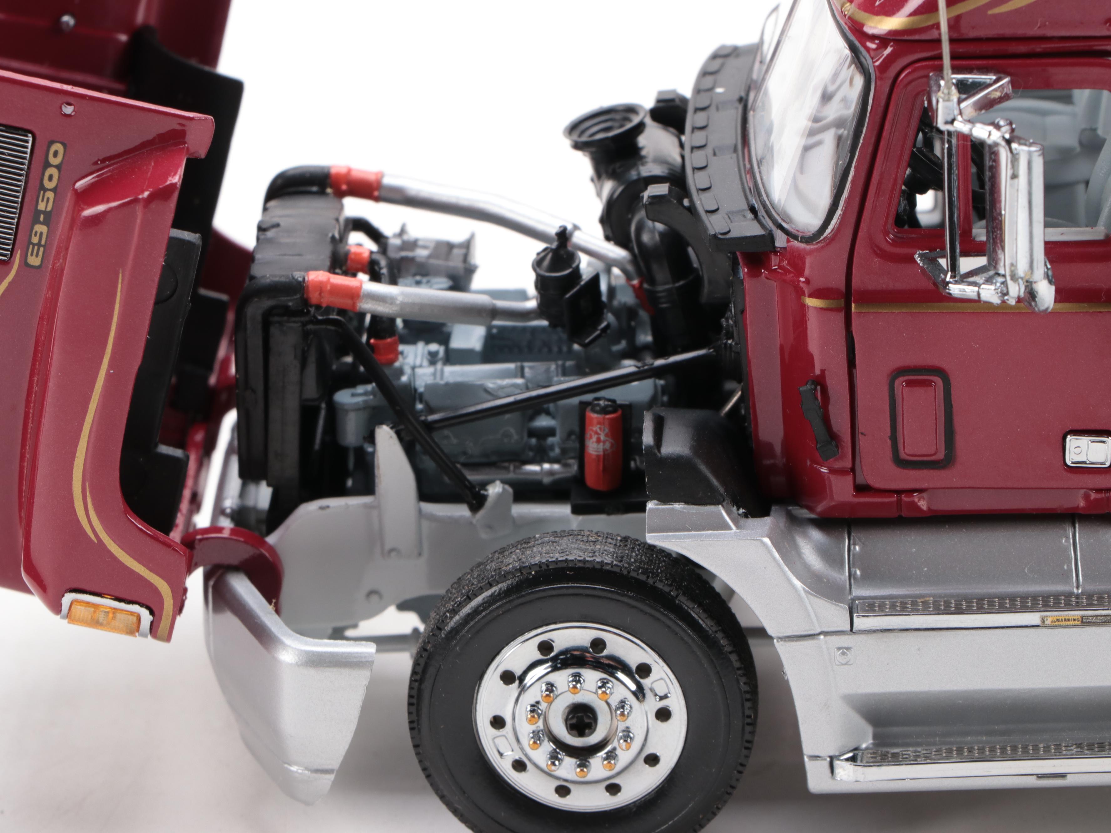 Franklin Mint Mack Truck Diecast Toy Semi-Trucks