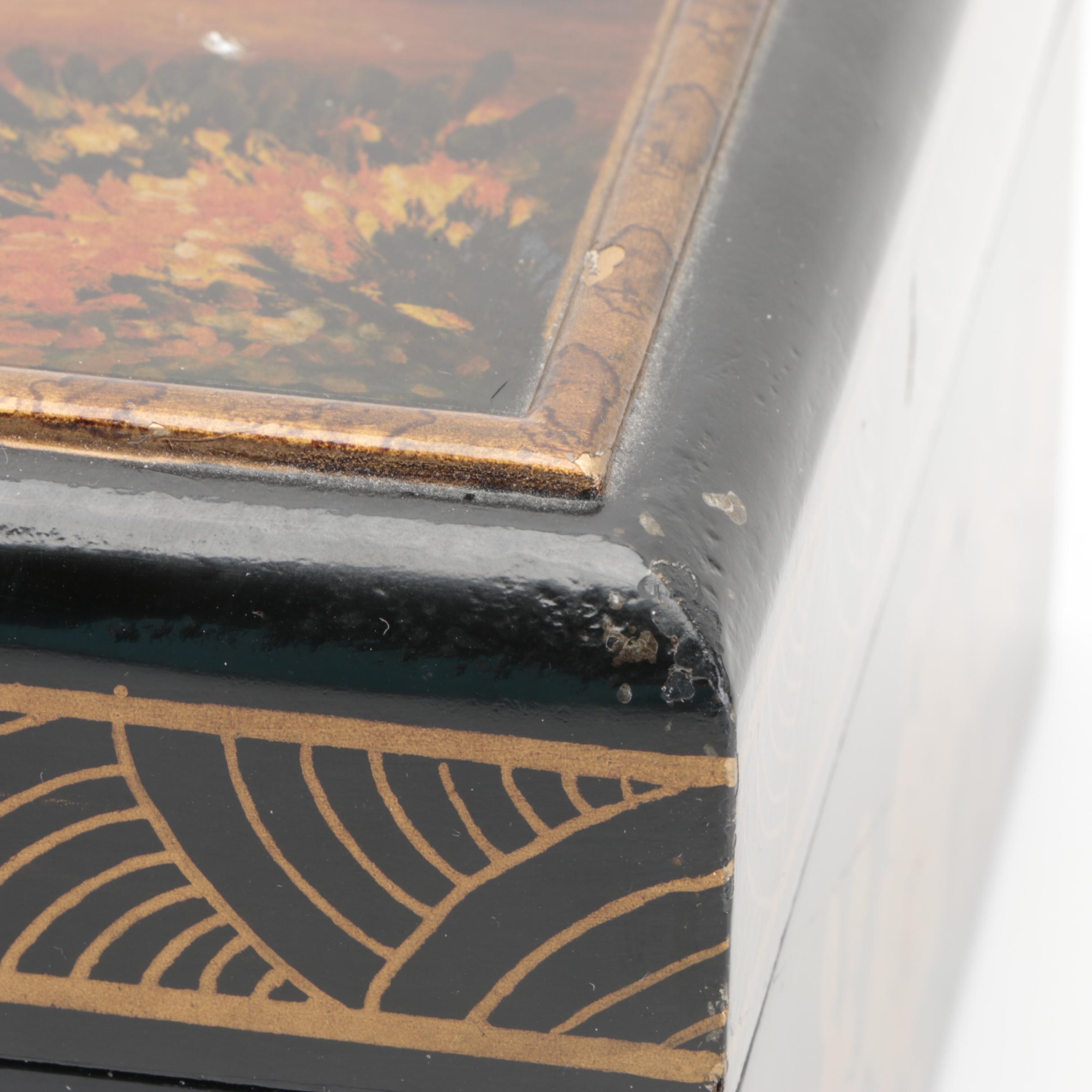 Enameled Hinged Lid Box with English Fox Hunting Scene