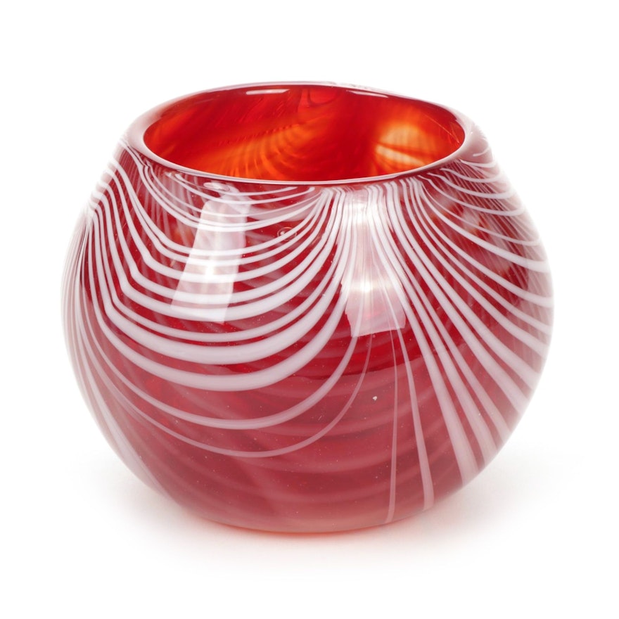 Hand-Blown Art Glass Rose Bowl, 1979