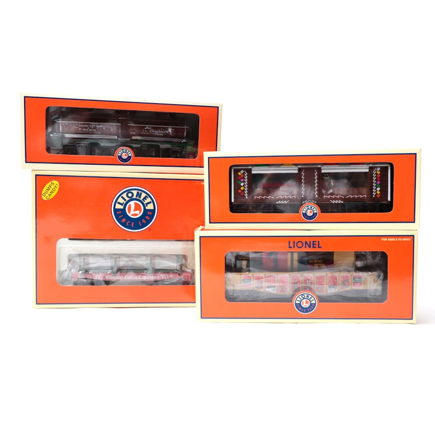 Lionel Christmas Freight and Passenger Cars