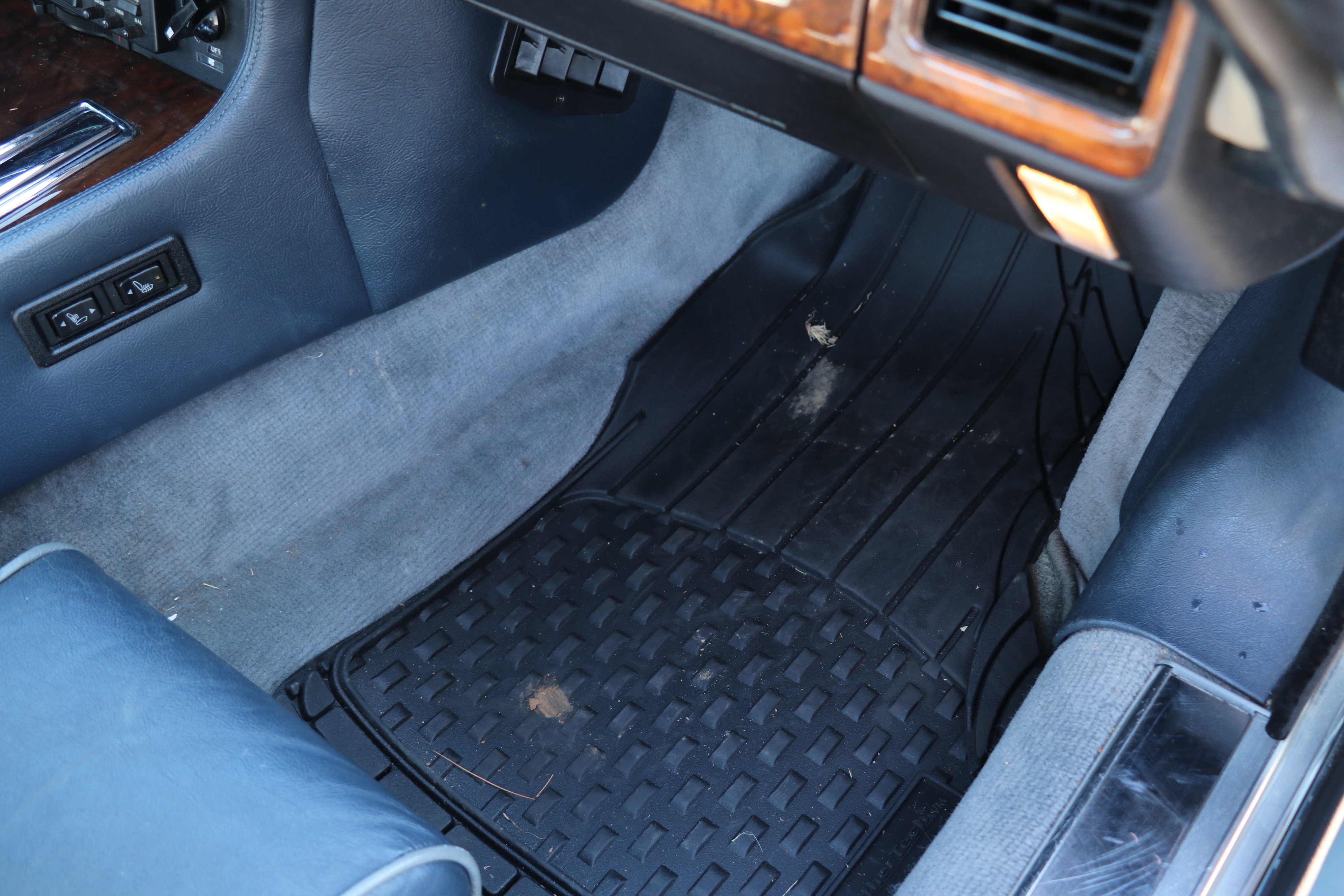 1990 Jaguar XJS Diamond Blue Convertible