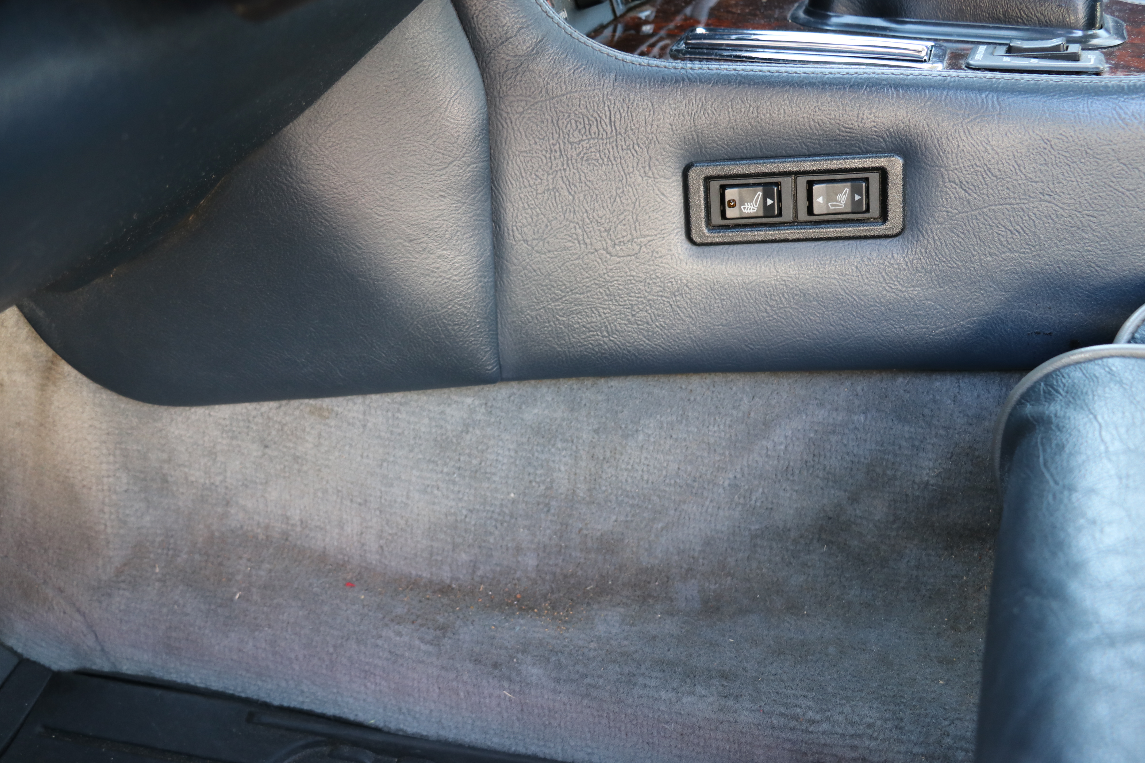 1990 Jaguar XJS Diamond Blue Convertible