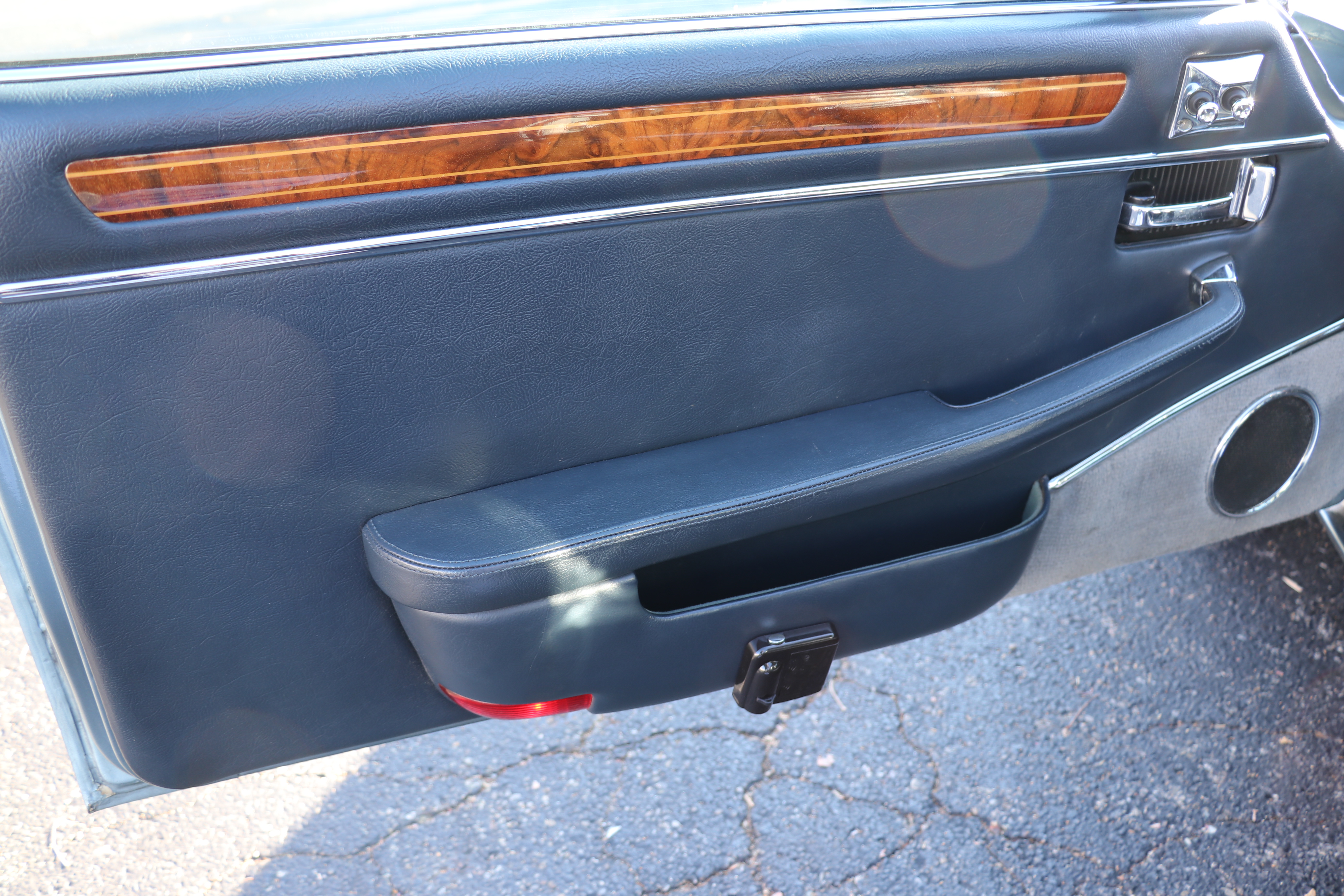 1990 Jaguar XJS Diamond Blue Convertible