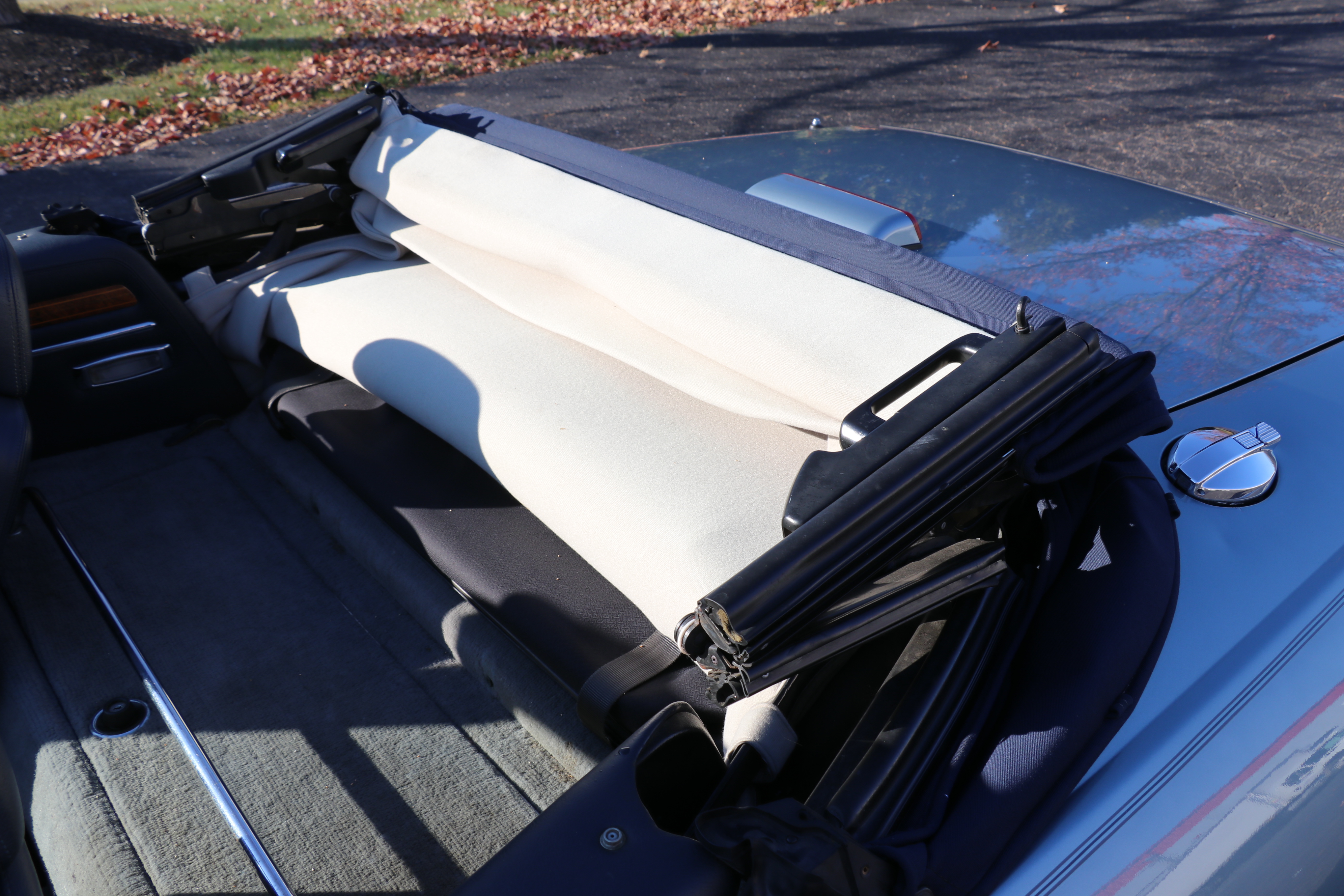 1990 Jaguar XJS Diamond Blue Convertible