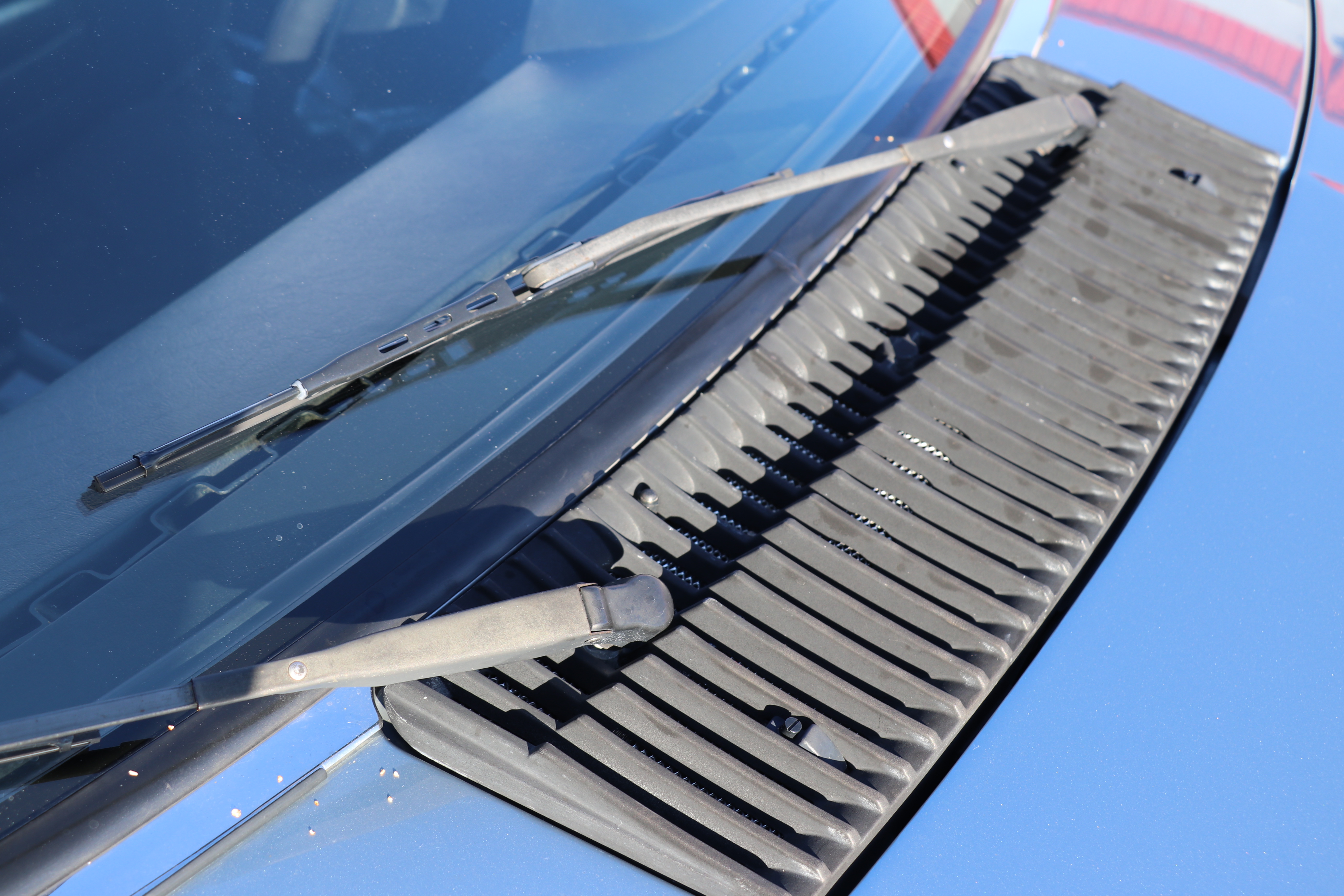 1990 Jaguar XJS Diamond Blue Convertible