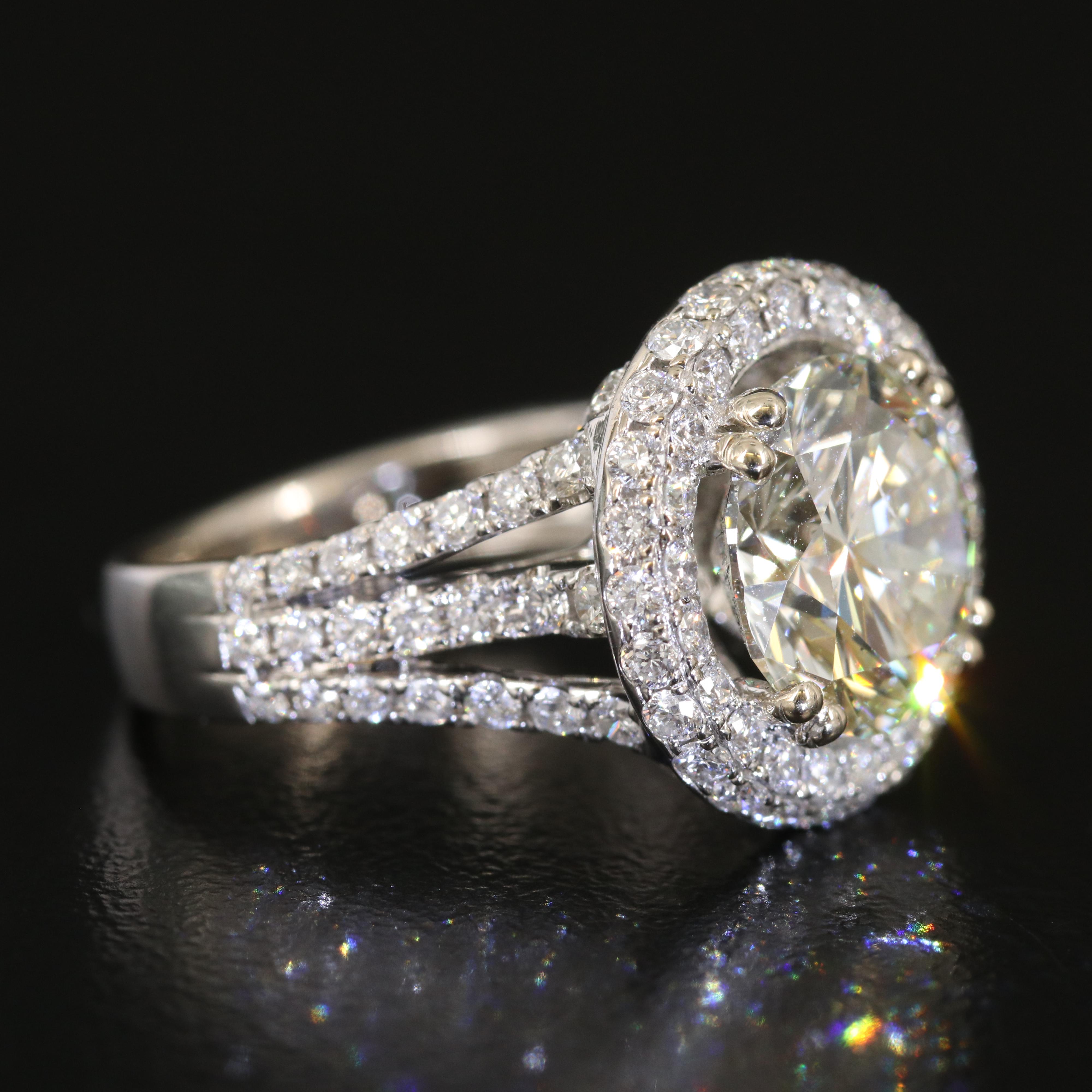 18K Diamond Ring with 4.15 CT Center Diamond and Digital GIA Report