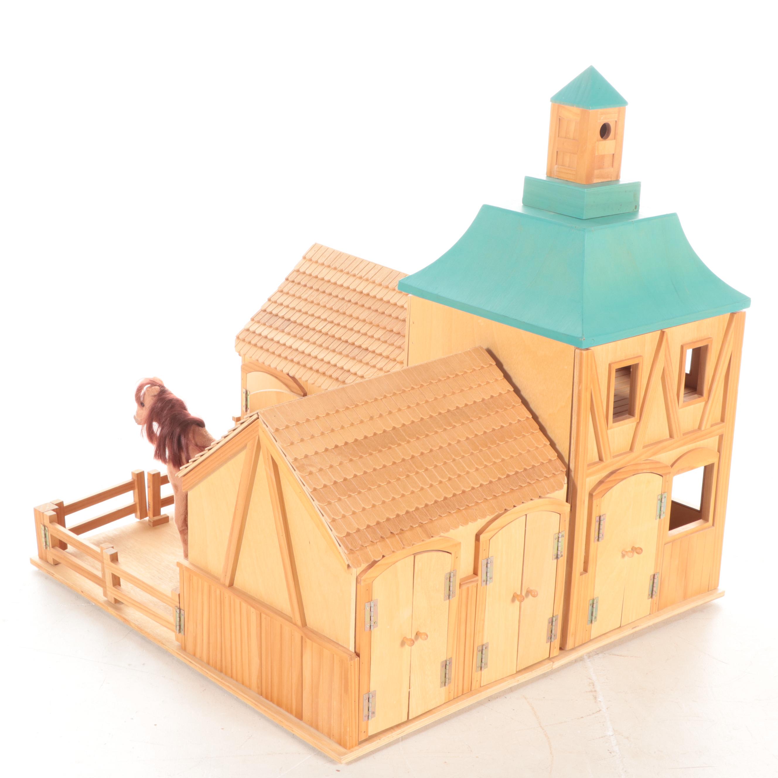 Groton Stables Pretend Play Horse Barn