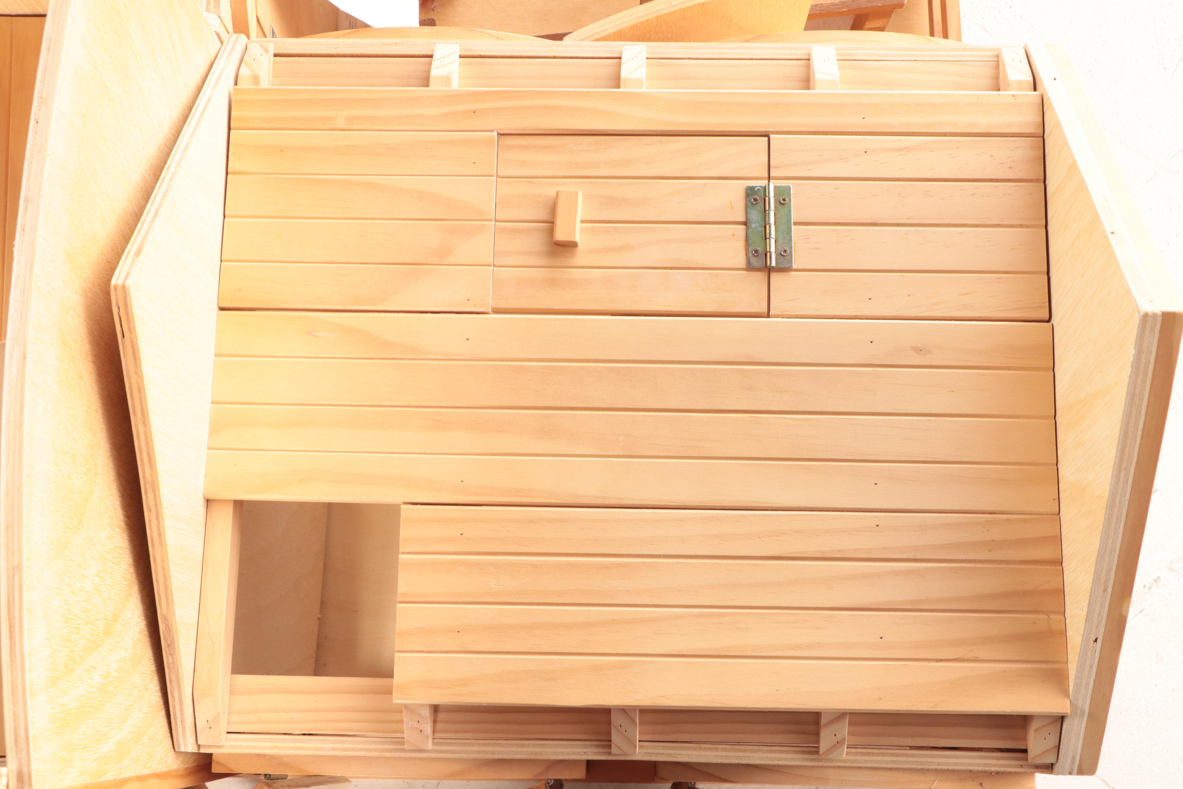 Groton Stables Pretend Play Horse Barn