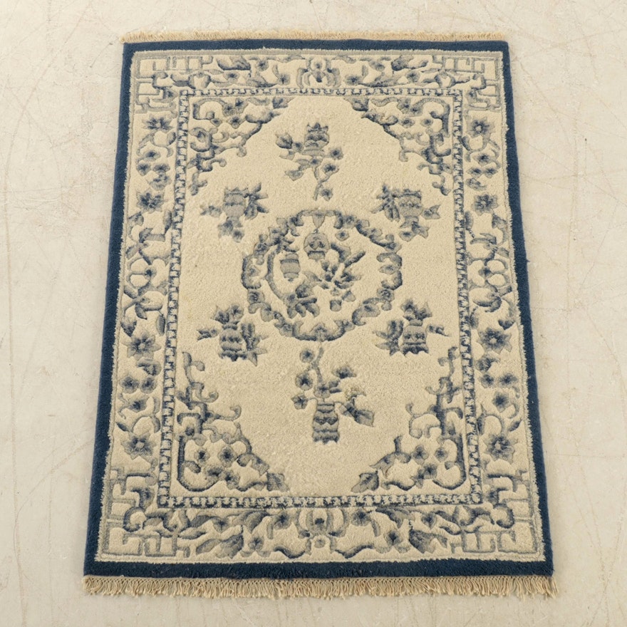 4'1 x 6'4 Hand-Knotted Ethan Allen Carved Pile Floral Area Rug