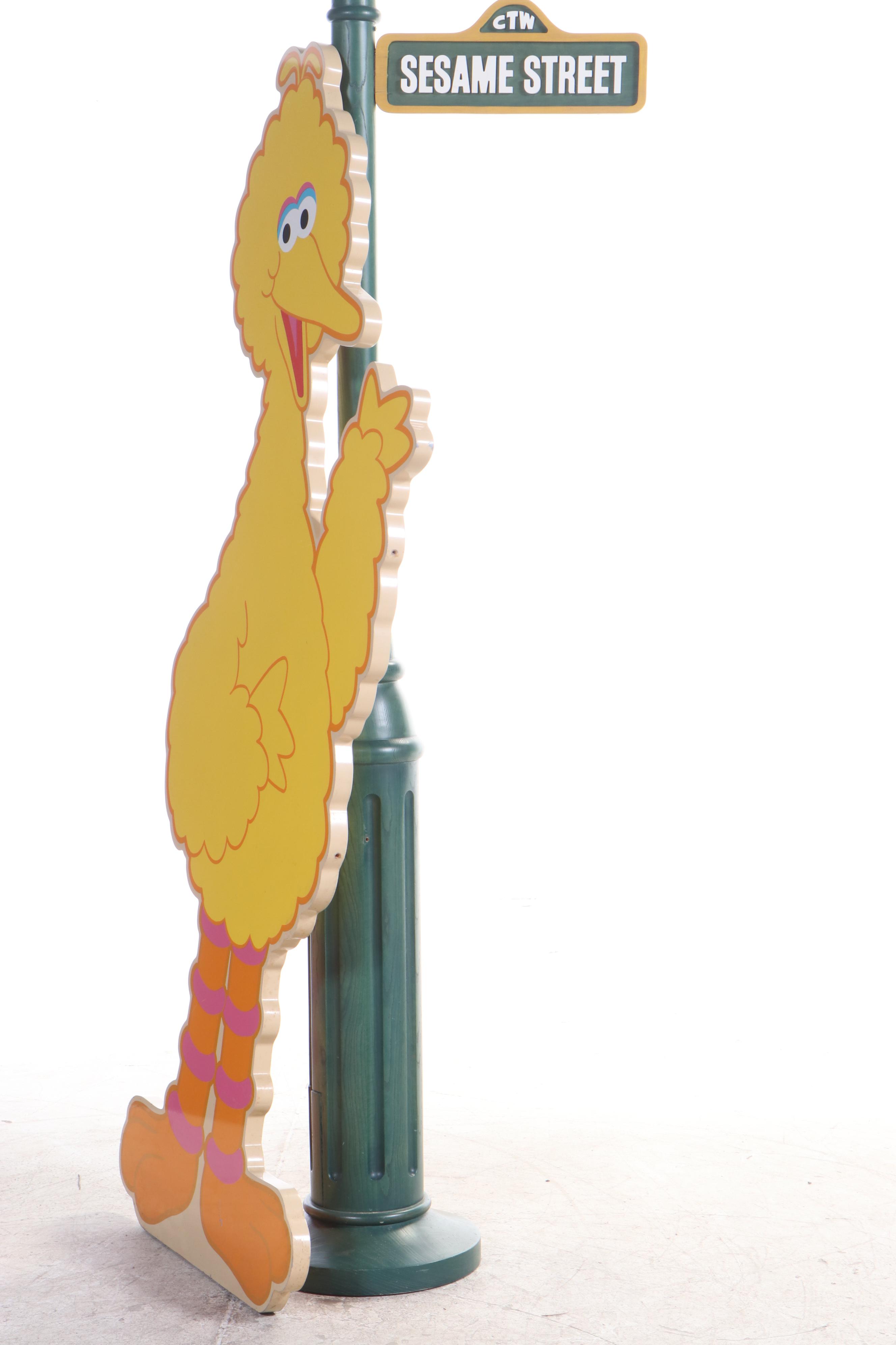 "Big Bird" Cutout and "Sesame Street" Lamp Post Retail Display