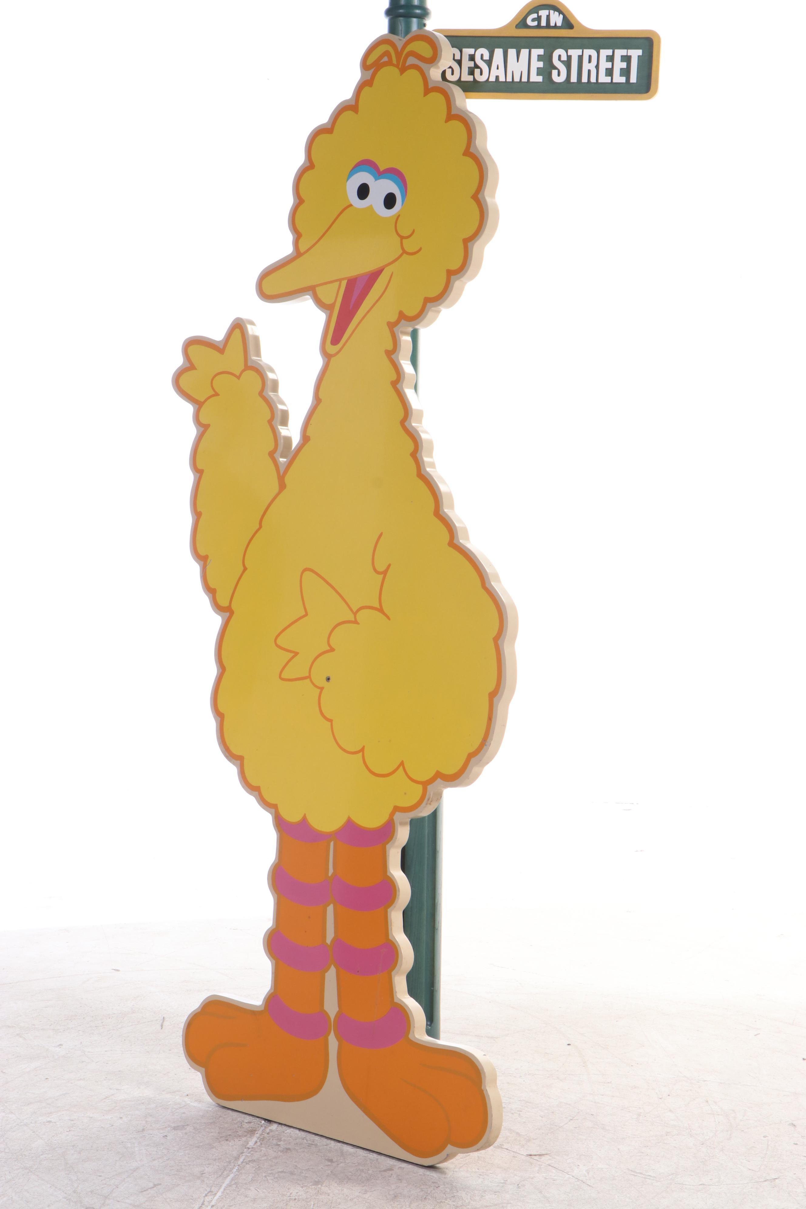 "Big Bird" Cutout and "Sesame Street" Lamp Post Retail Display