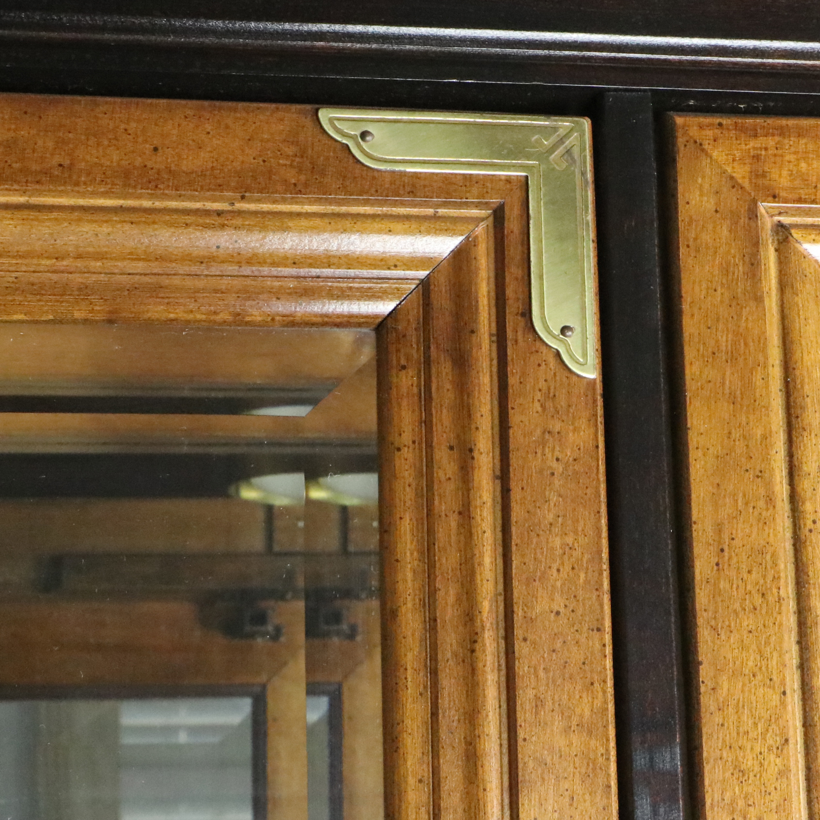 Broyhill Premier Collection "Ming Dynasty" Illuminated China Cabinet