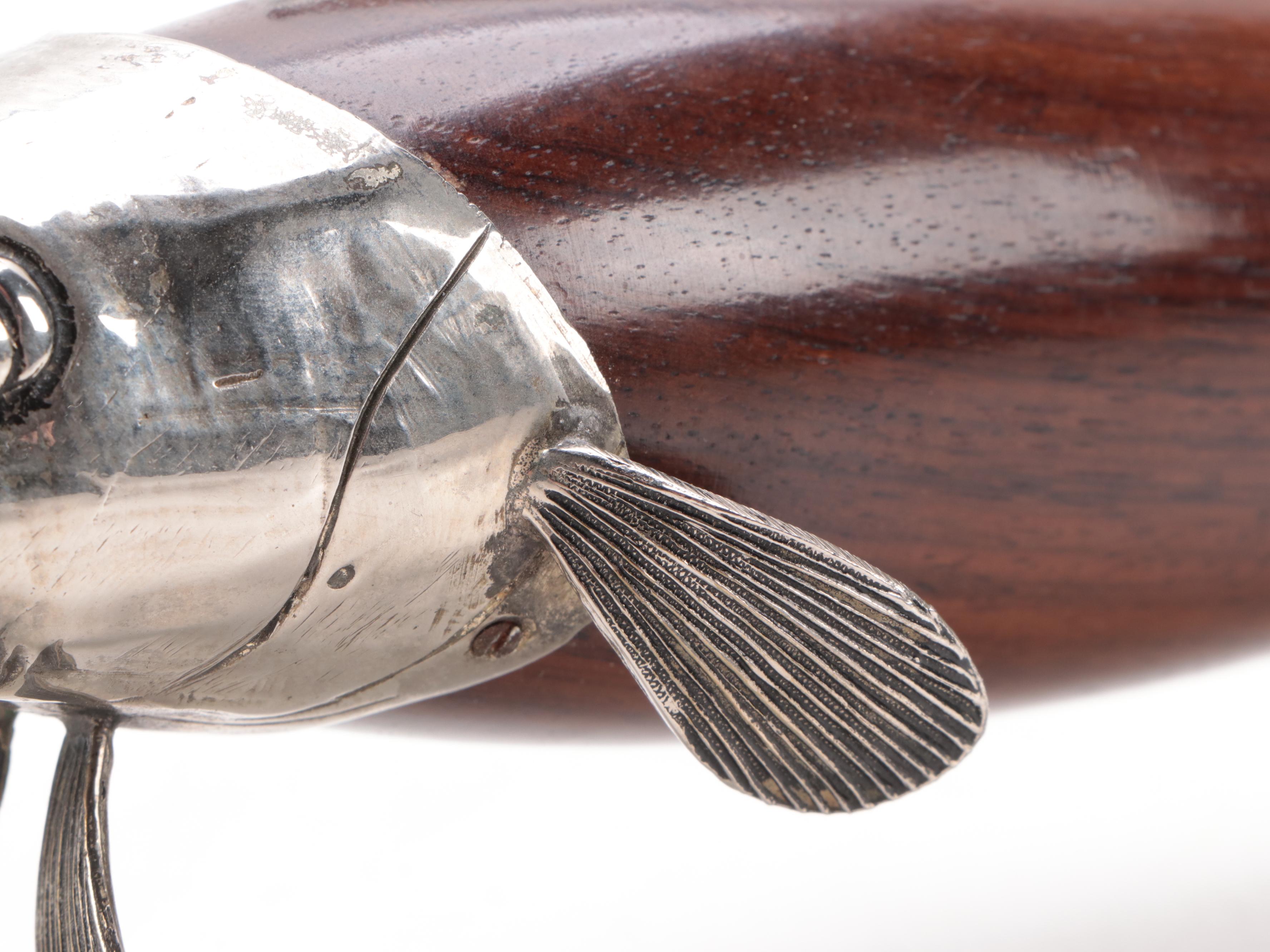 Garantito Tre Spade Wood and Silver Plate Koi Fish Pepper Grinder Mill