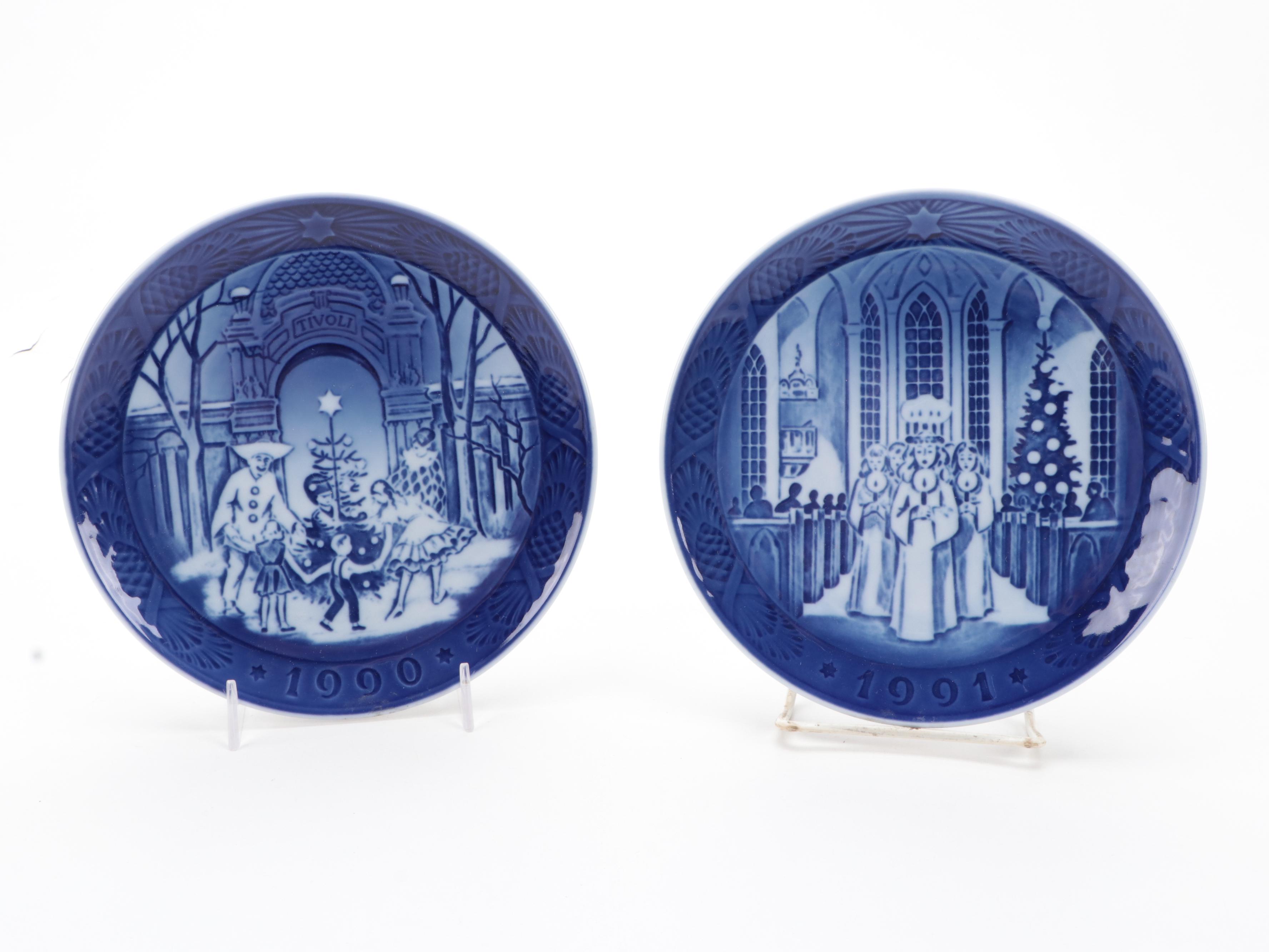 Royal Copenhagen "Annual Christmas" Porcelain Plates, 1990–1994