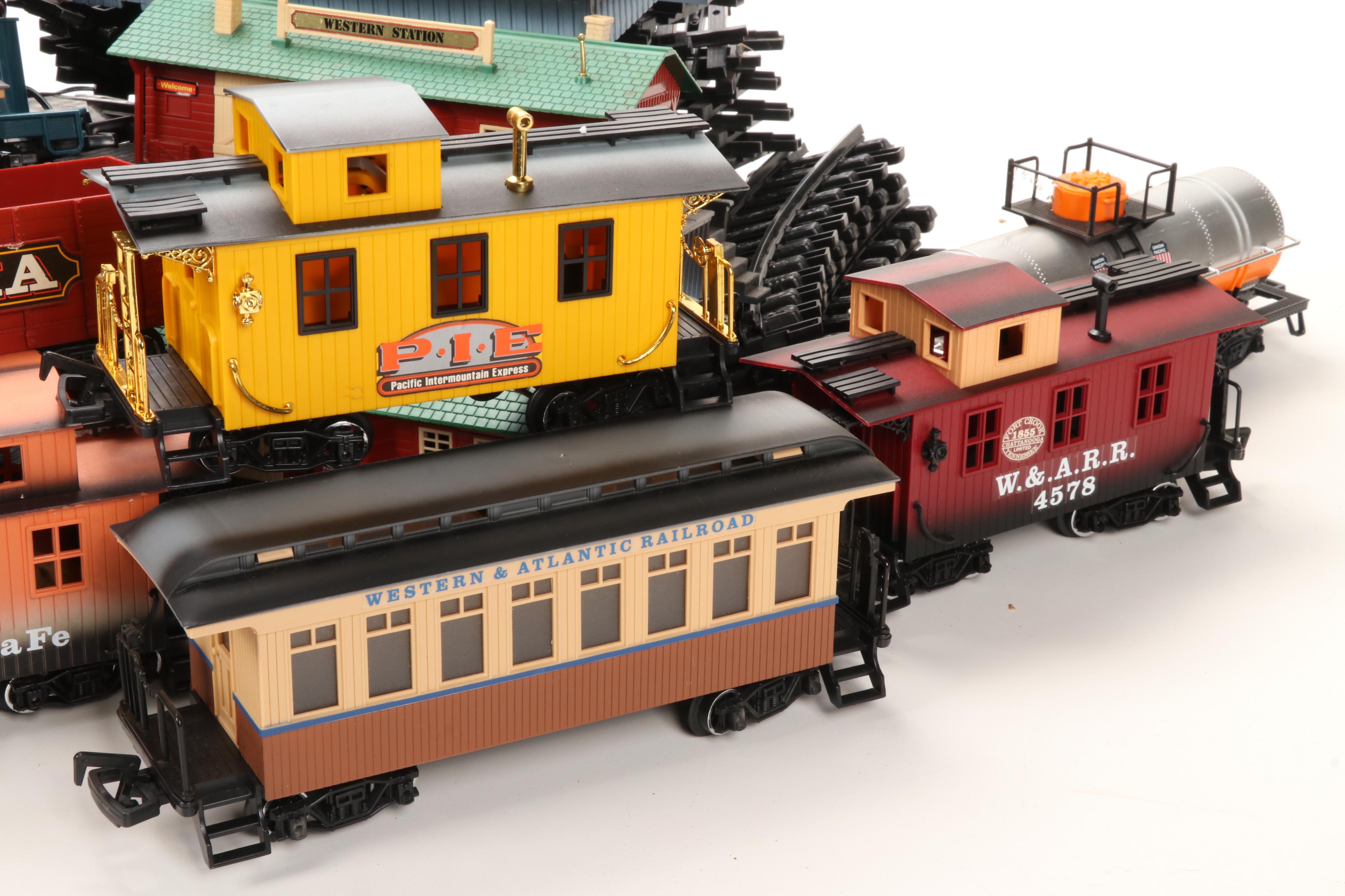 New Bright G Gauge Battery Operated Model Train Sets