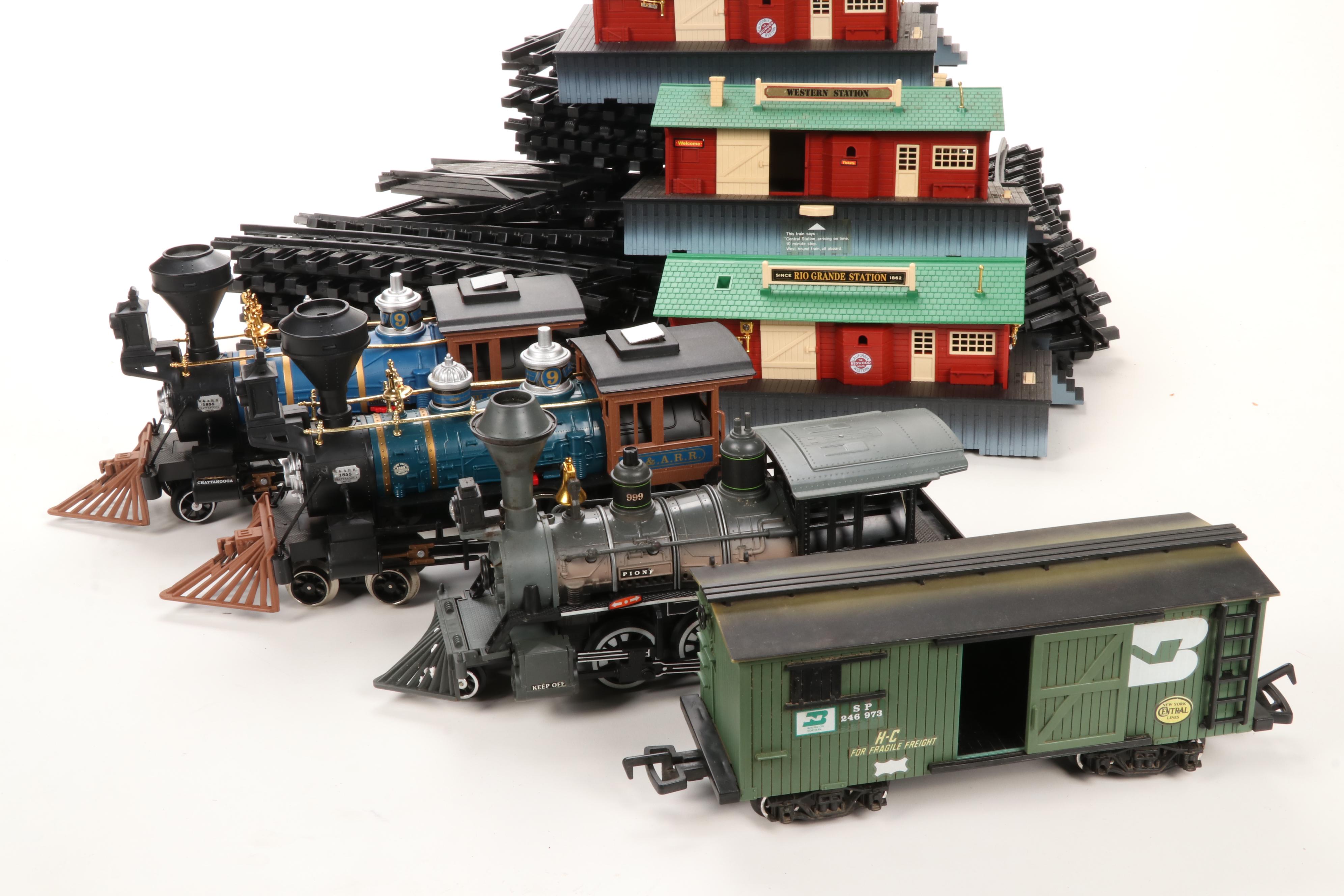 New Bright G Gauge Battery Operated Model Train Sets