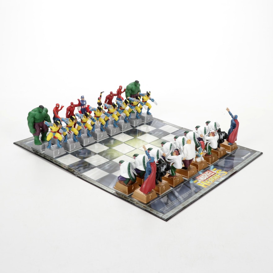 Pressman Marvel Heroes Chess Set, 2003