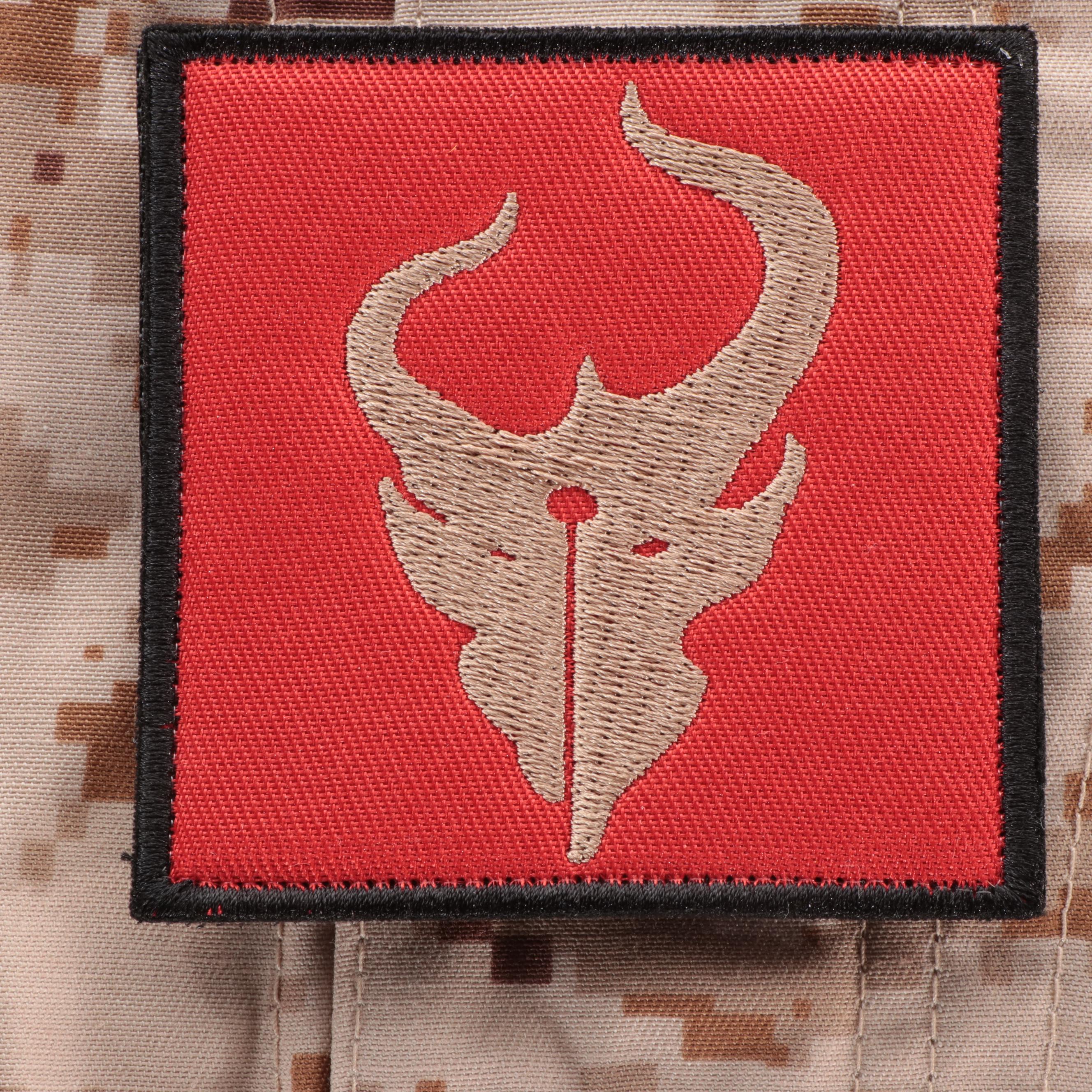 Robert O'Neill Signed "The Operator" Navy Seal Team Six Shirt, PSA COA