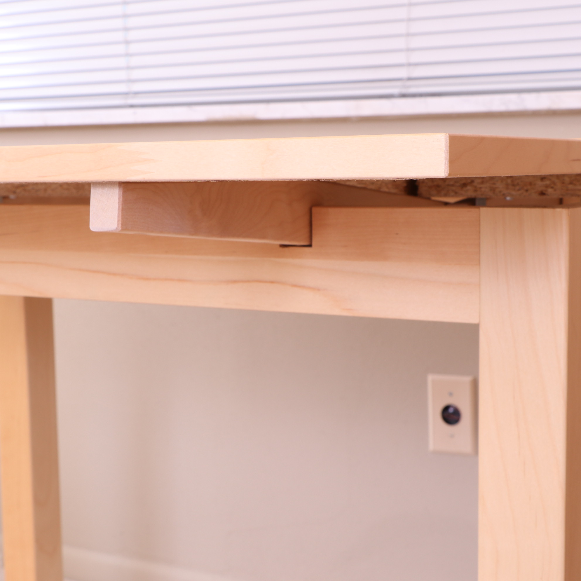 IKEA "Bjursta" Oak Veneer Extendable Table and "Skruvsta" Task Chair in White